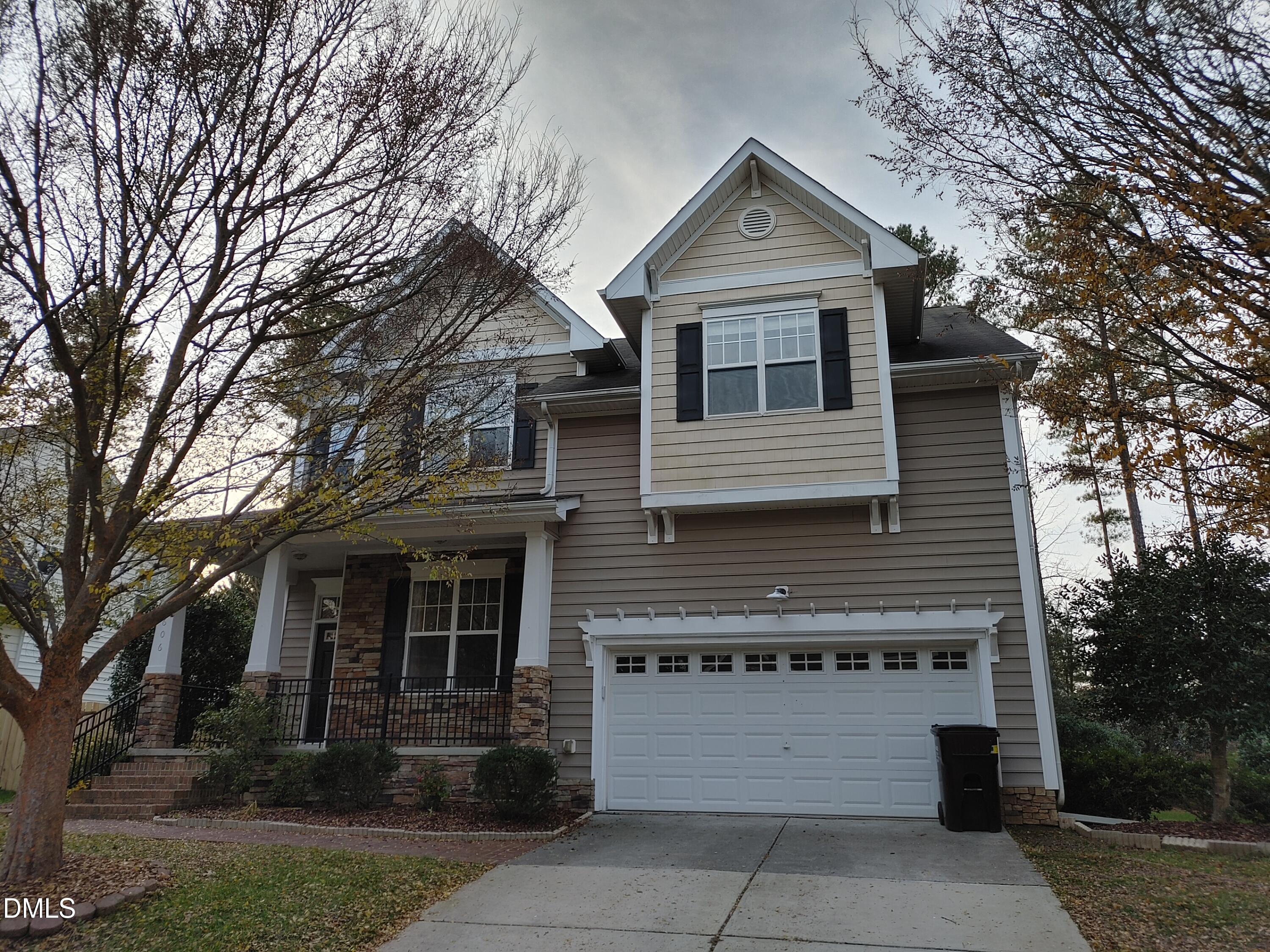 606 Lyon Tree Lane Property Photo 1