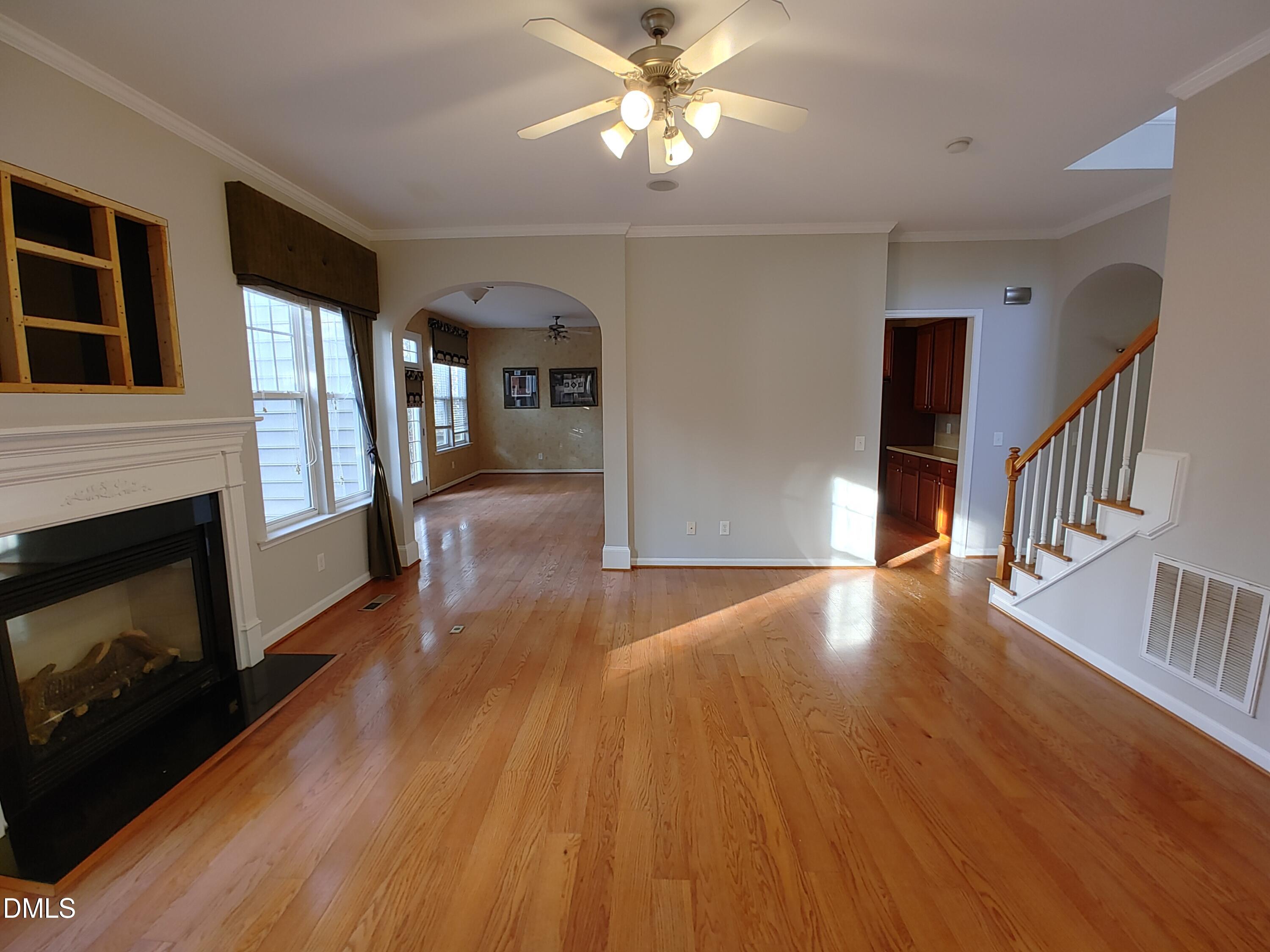 606 Lyon Tree Lane Property Photo 5