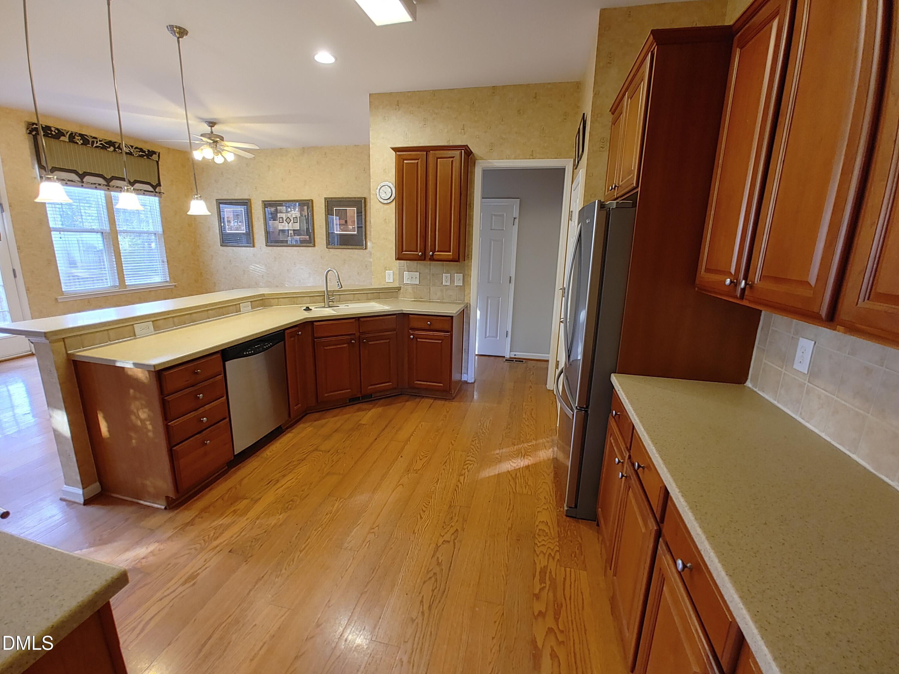 606 Lyon Tree Lane Property Photo 8