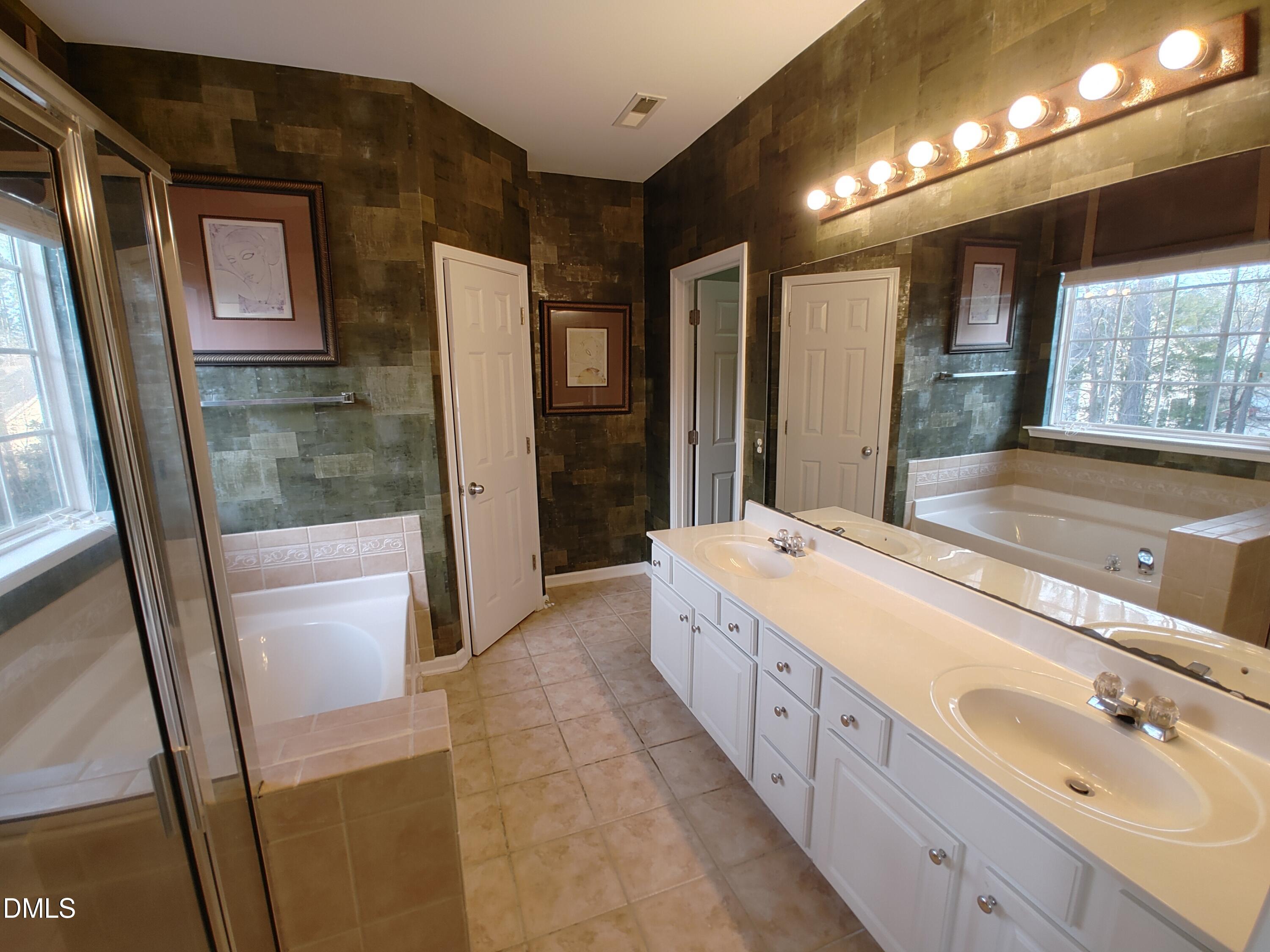 606 Lyon Tree Lane Property Photo 17