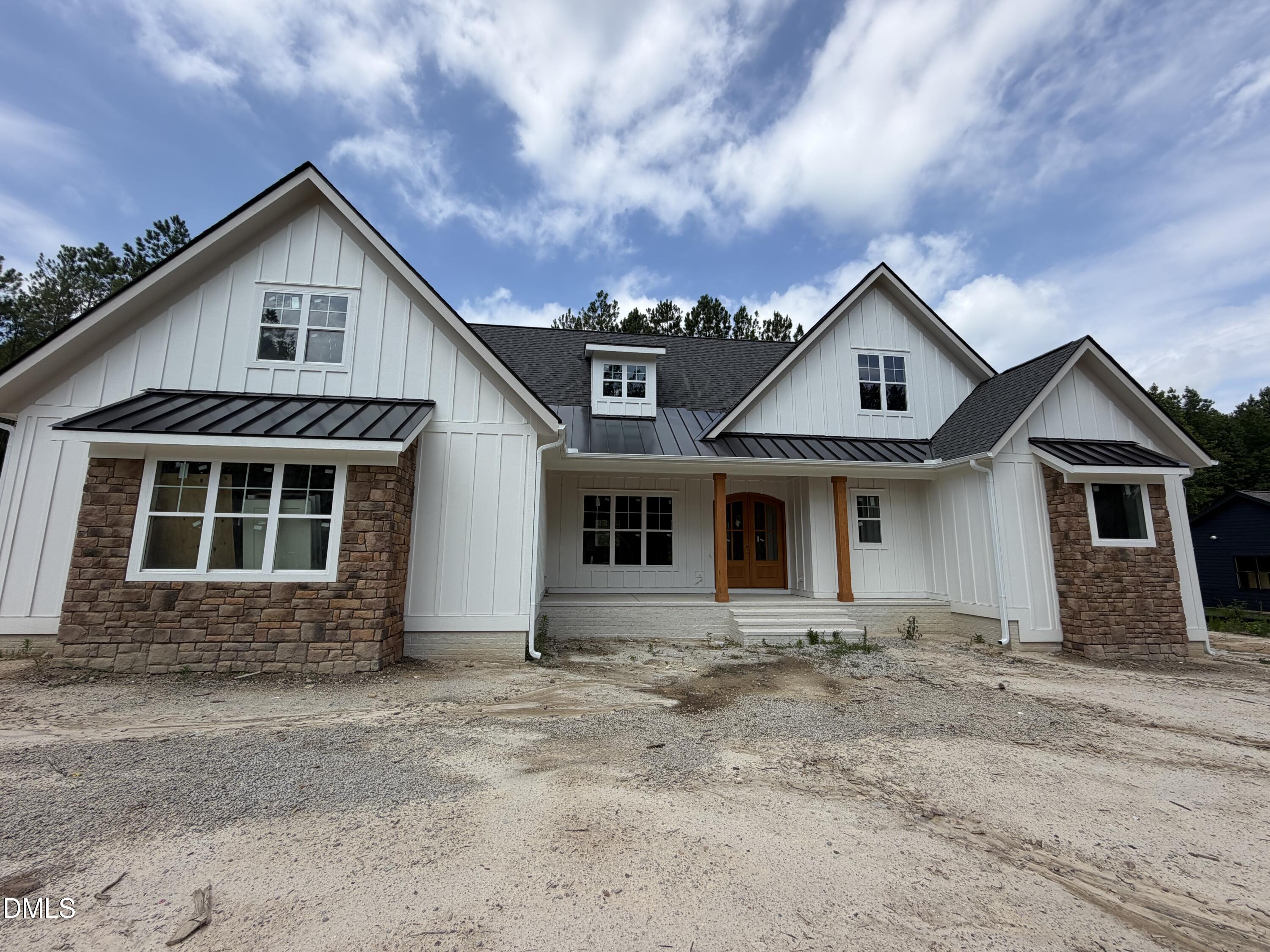 326 Slocum Drive Property Photo 1
