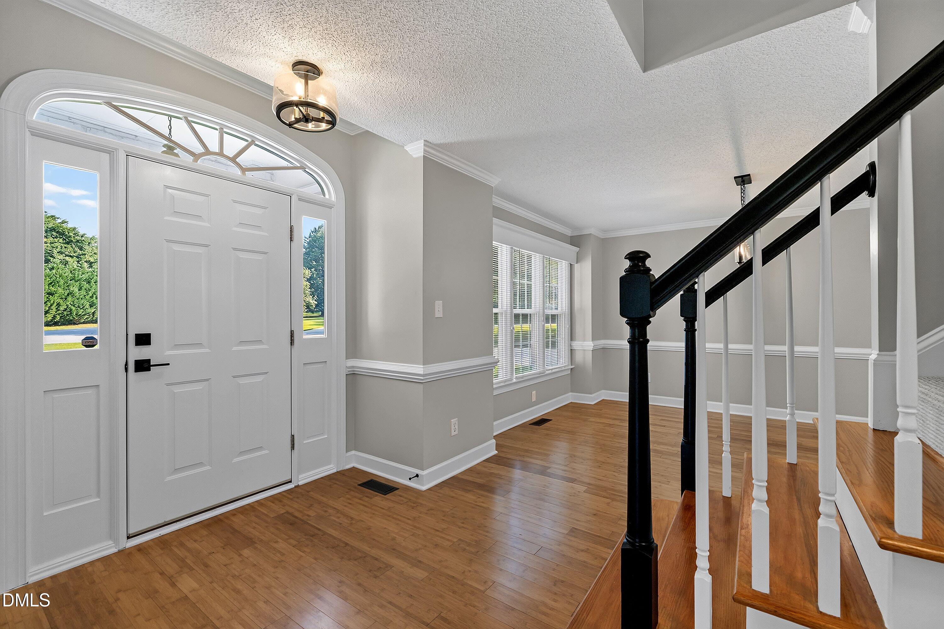 809 Kinsman Court Property Photo 19