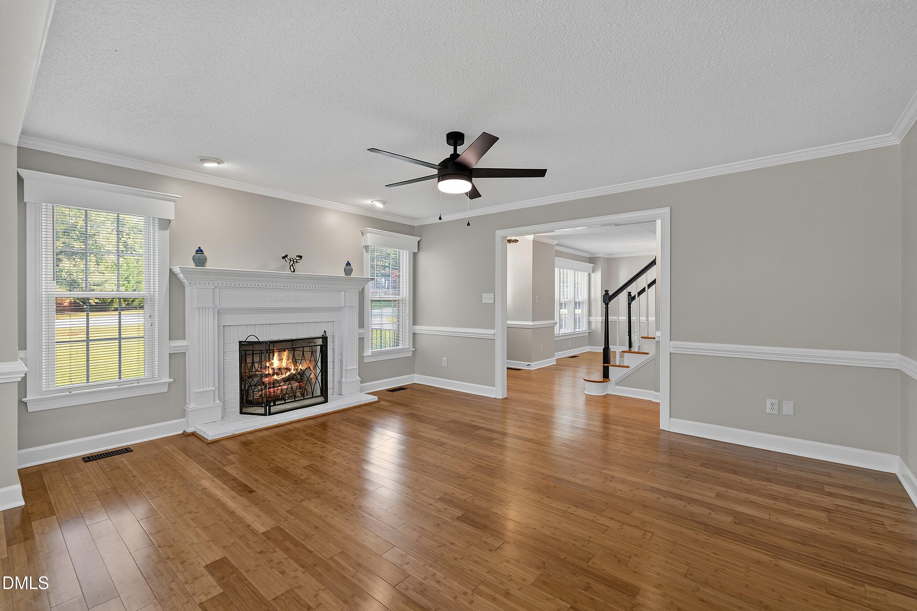 809 Kinsman Court Property Photo 21