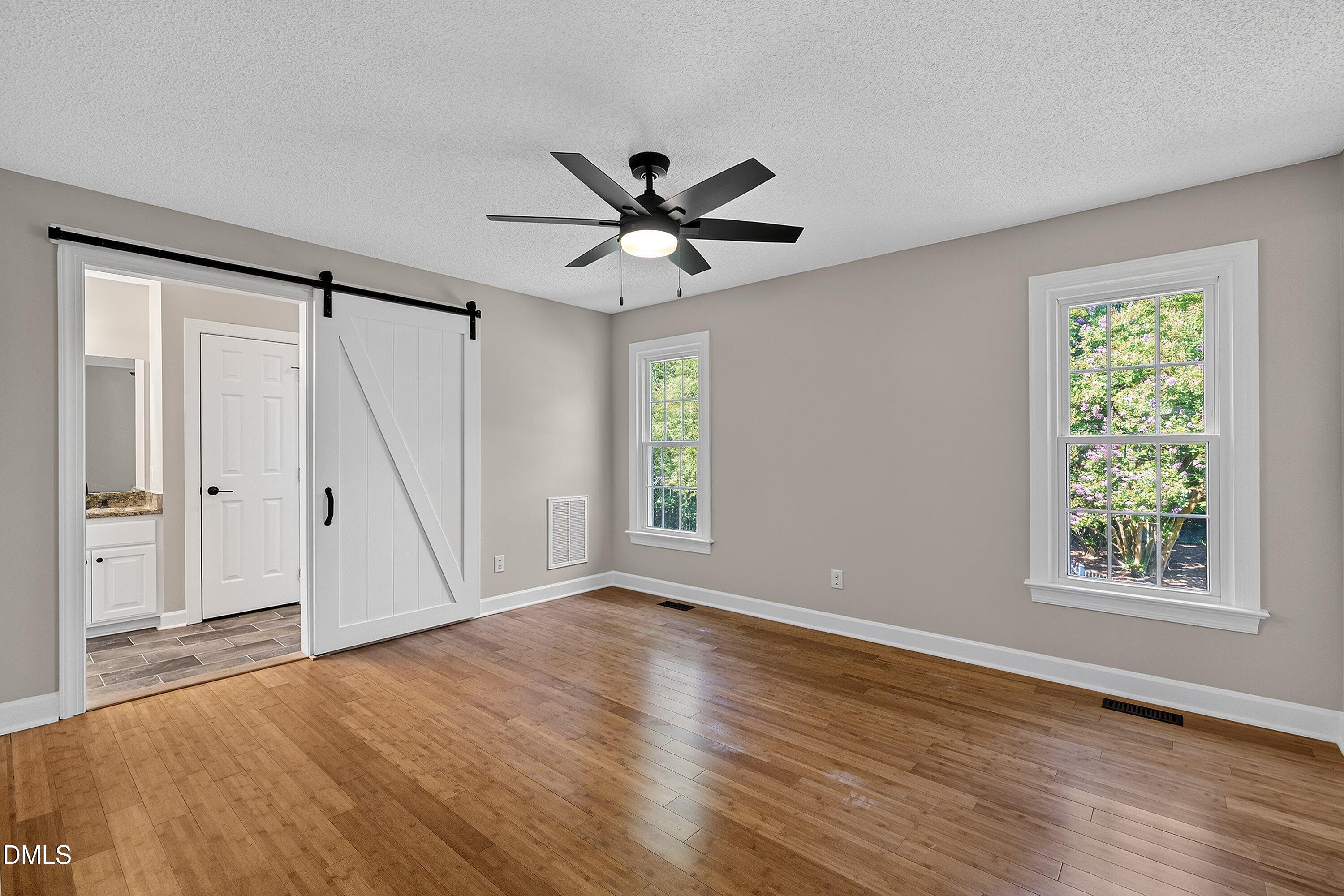 809 Kinsman Court Property Photo 29