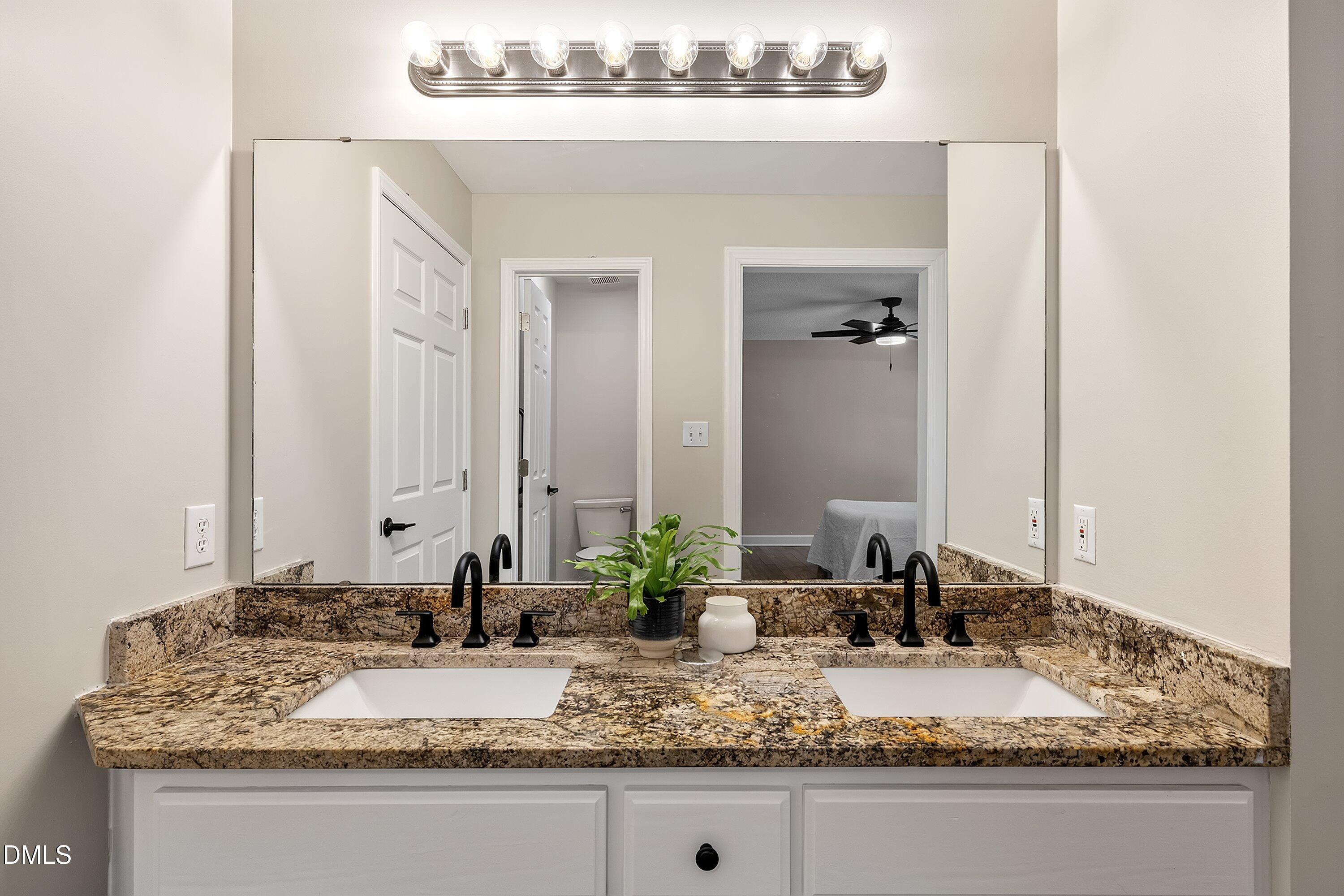 809 Kinsman Court Property Photo 45