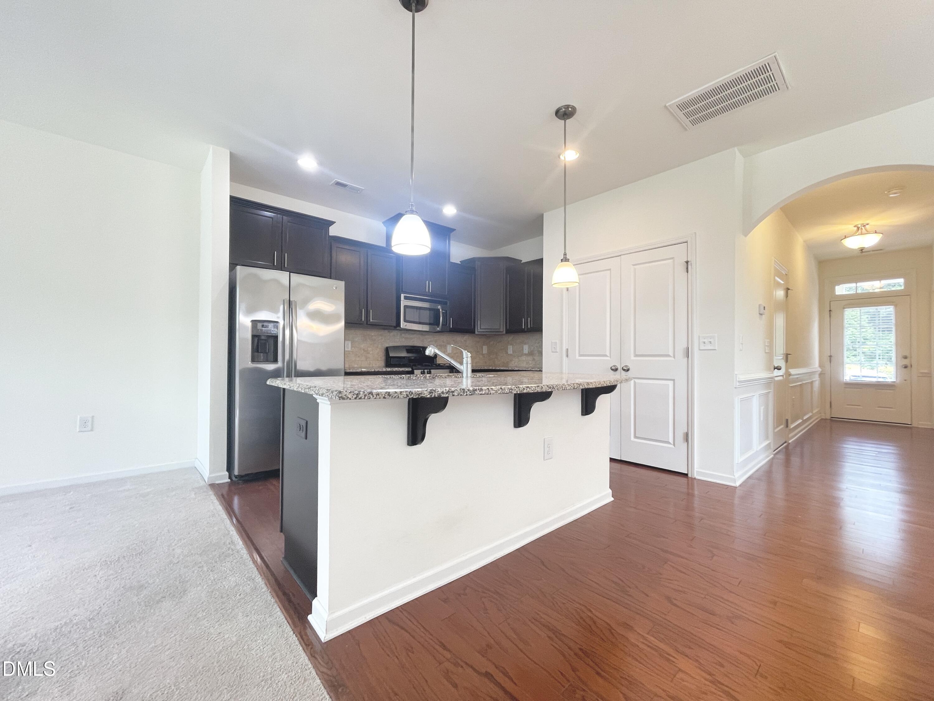 606 Briarcliff Street Property Photo 6