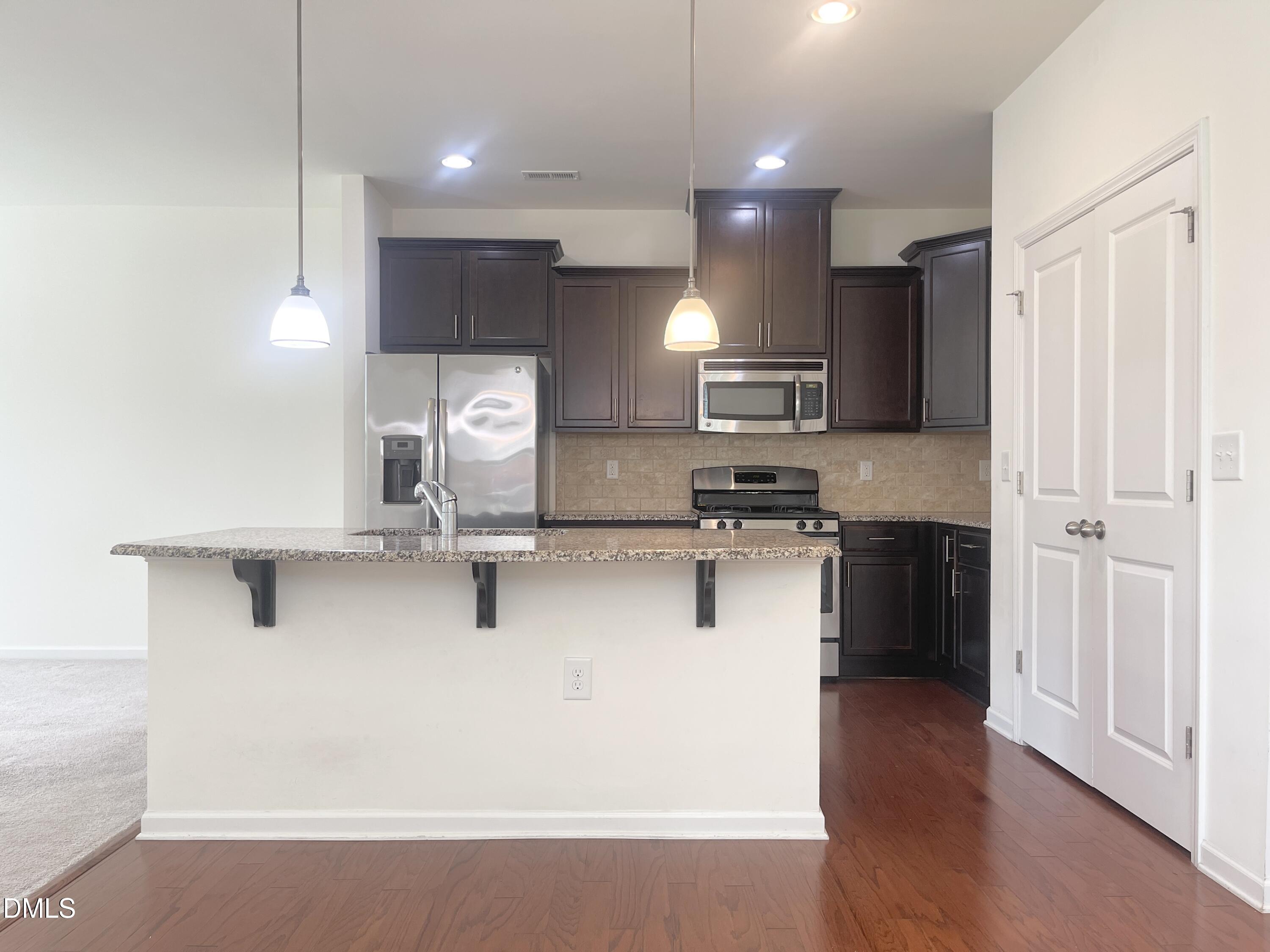 606 Briarcliff Street Property Photo 7