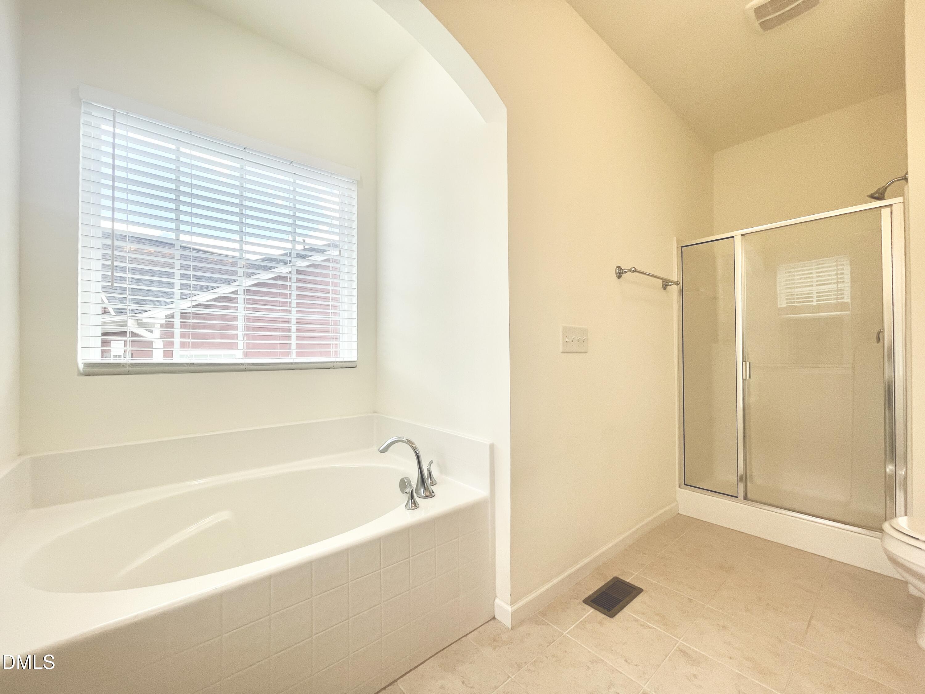 606 Briarcliff Street Property Photo 14