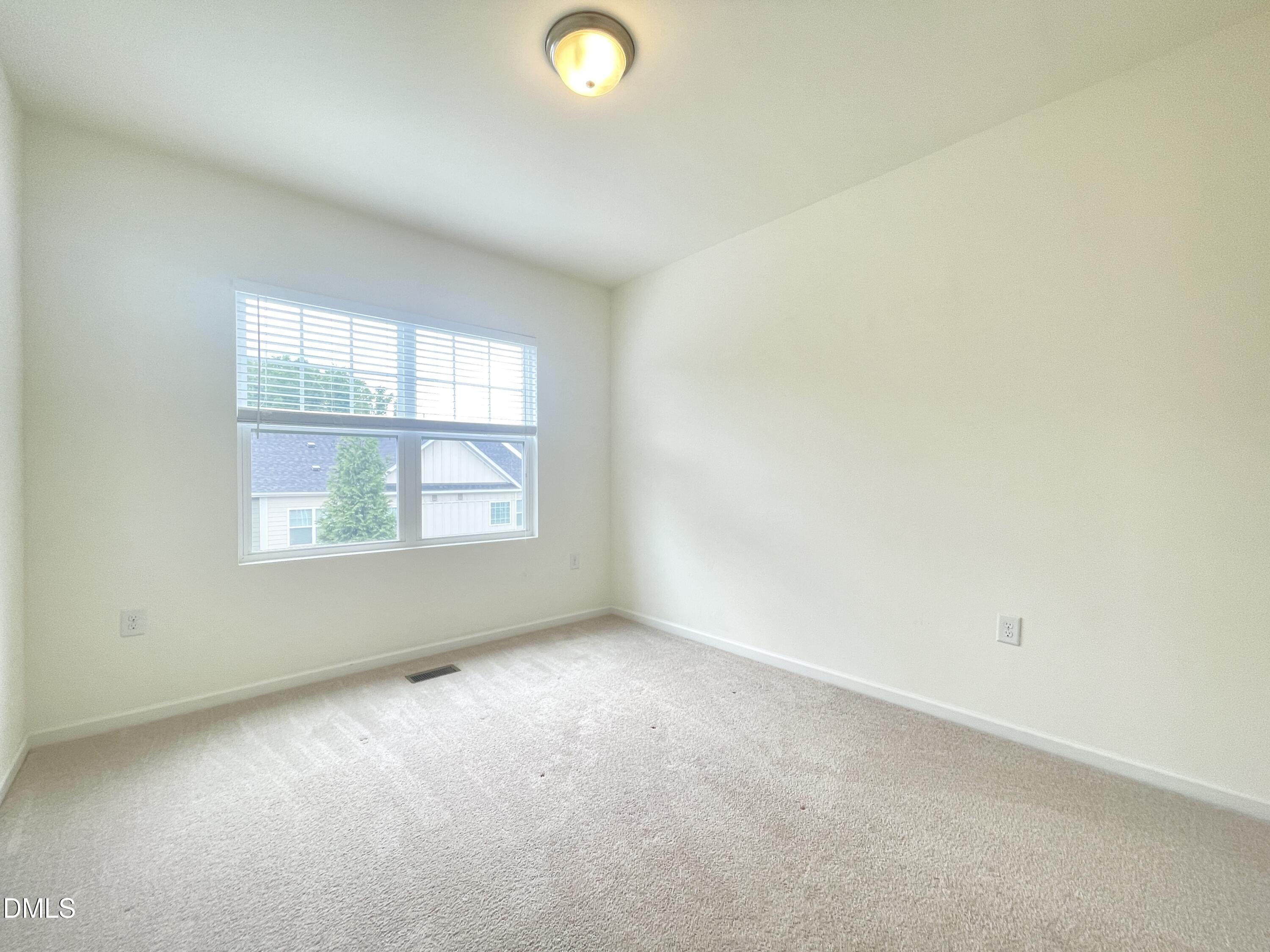 606 Briarcliff Street Property Photo 15