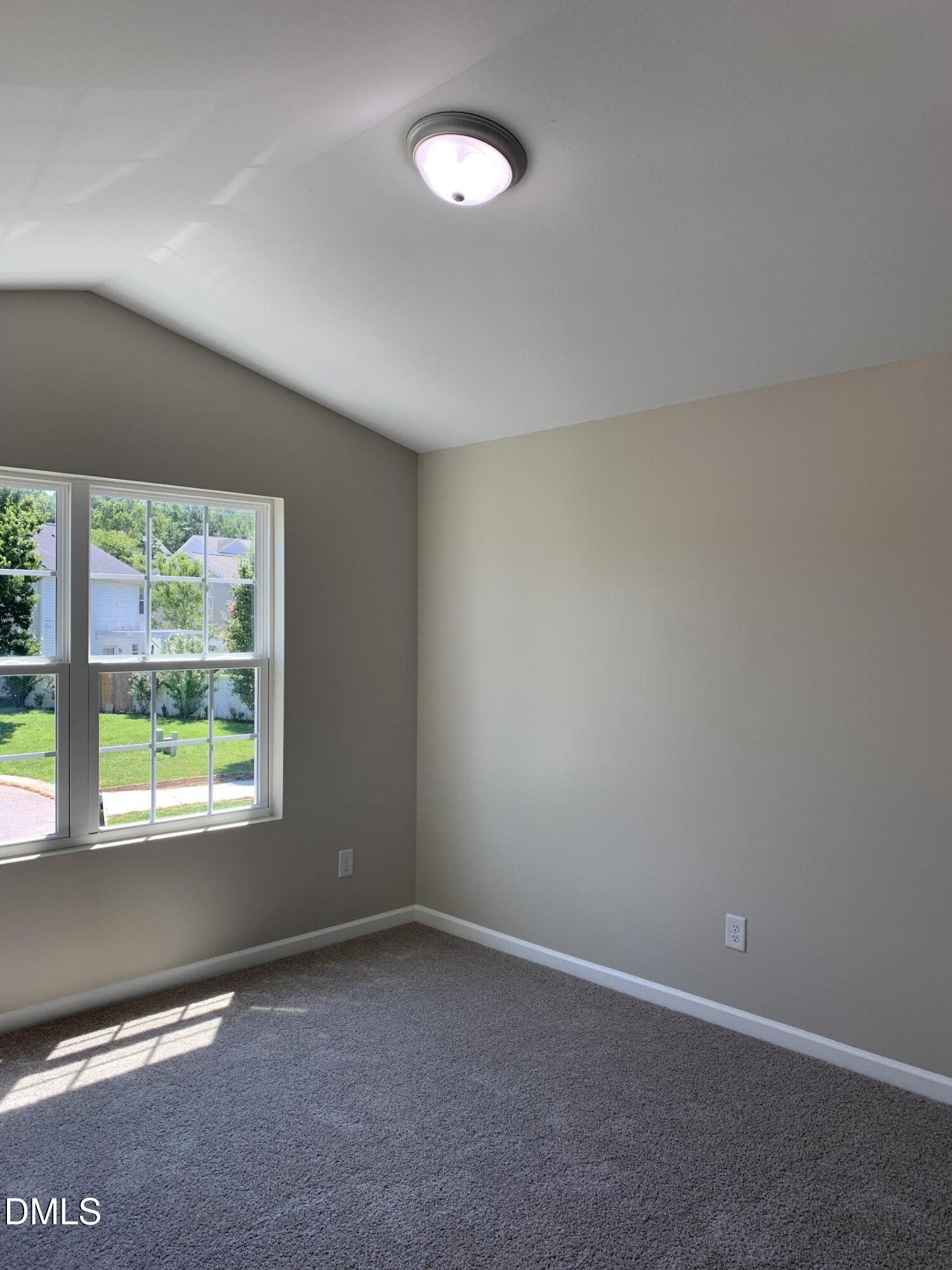 1402 Trio Run Property Photo 13