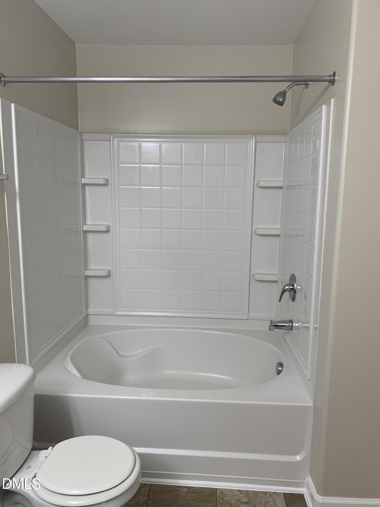 1402 Trio Run Property Photo 16