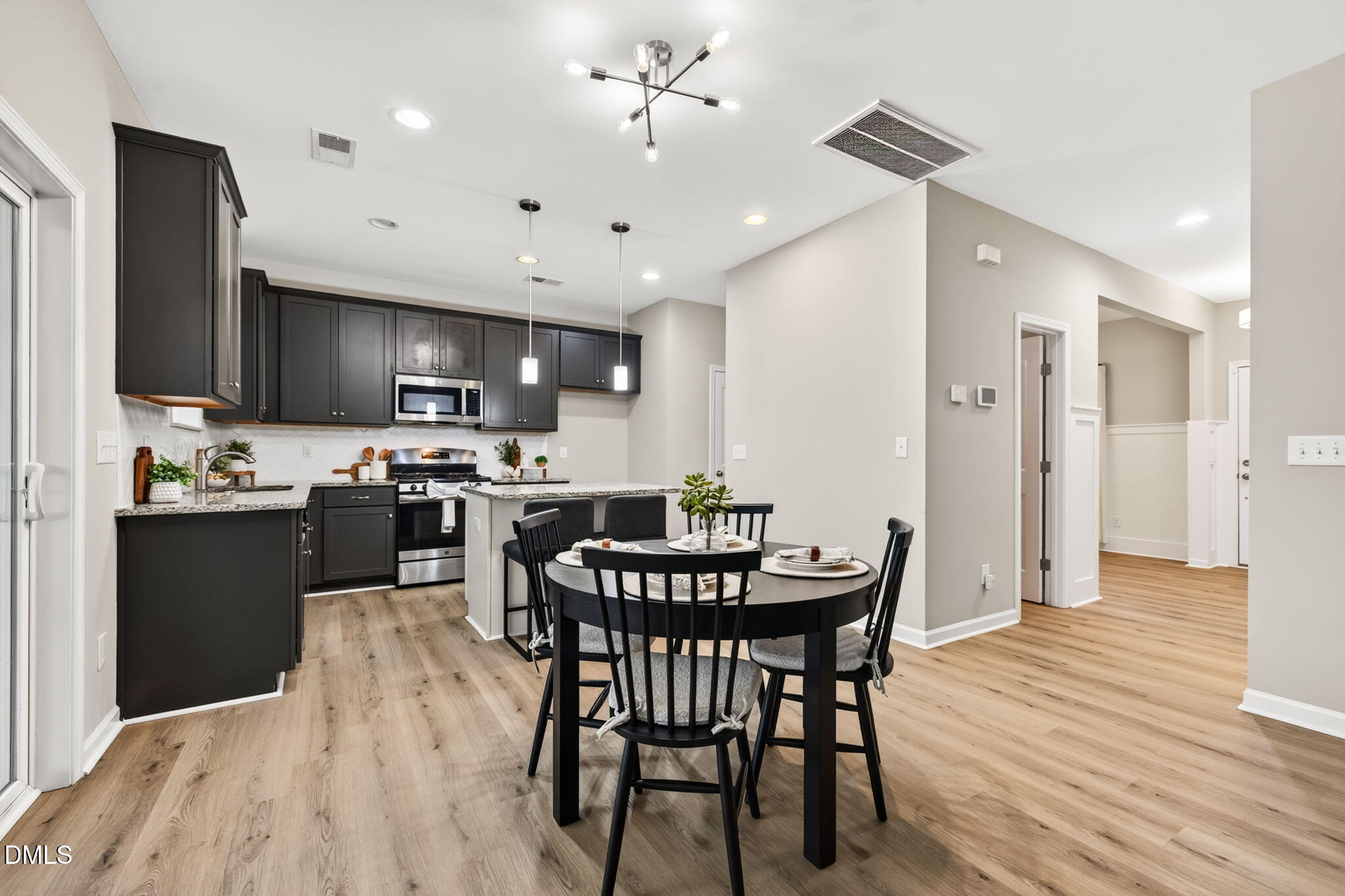 279 National Drive Property Photo 17