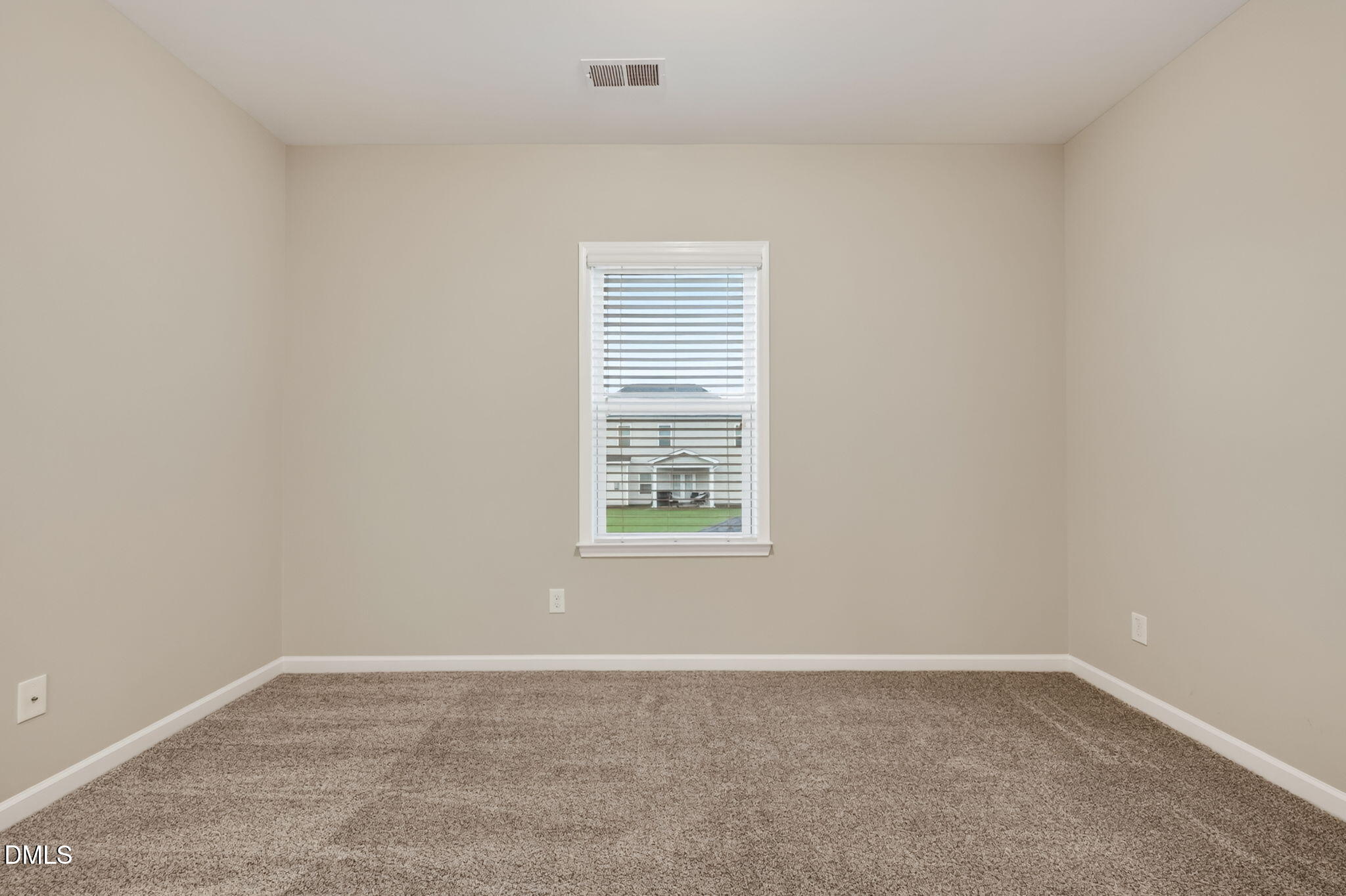 279 National Drive Property Photo 22