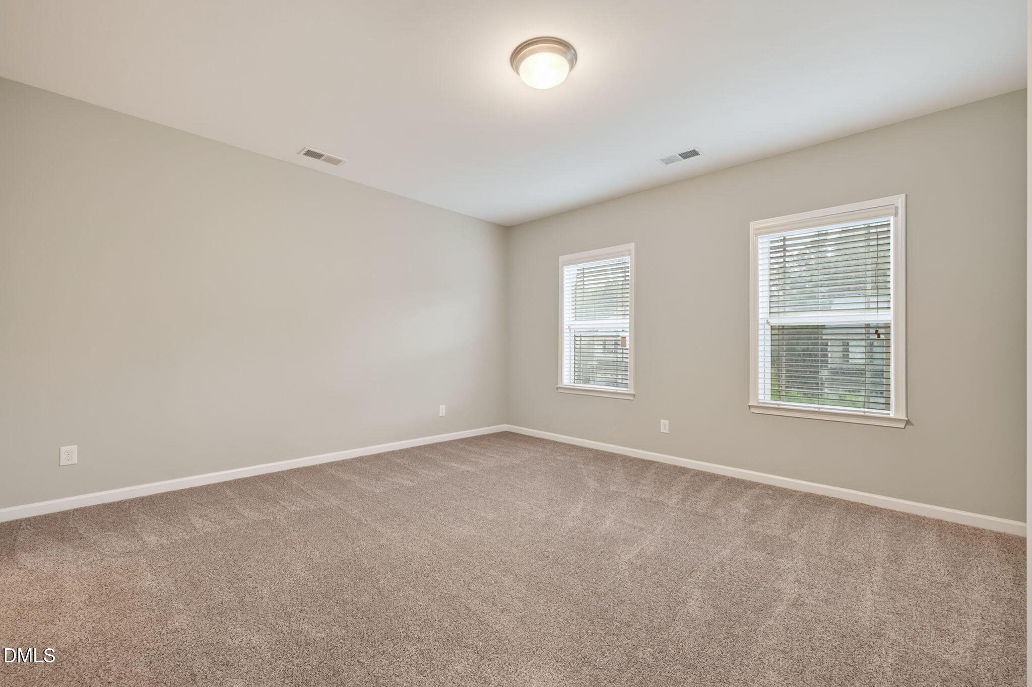 279 National Drive Property Photo 26