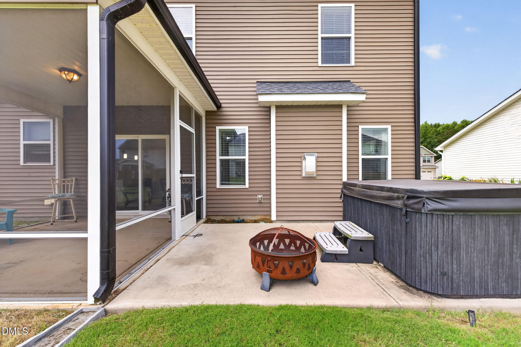 279 National Drive Property Photo 43