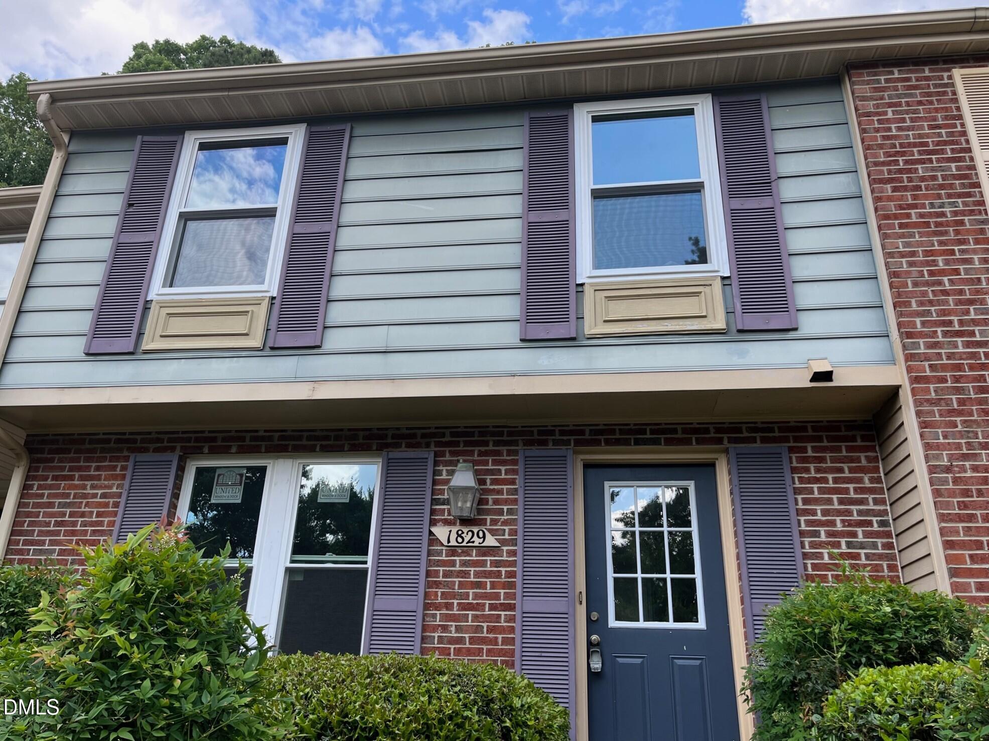 1829 Fox Sterling Drive Property Photo 1