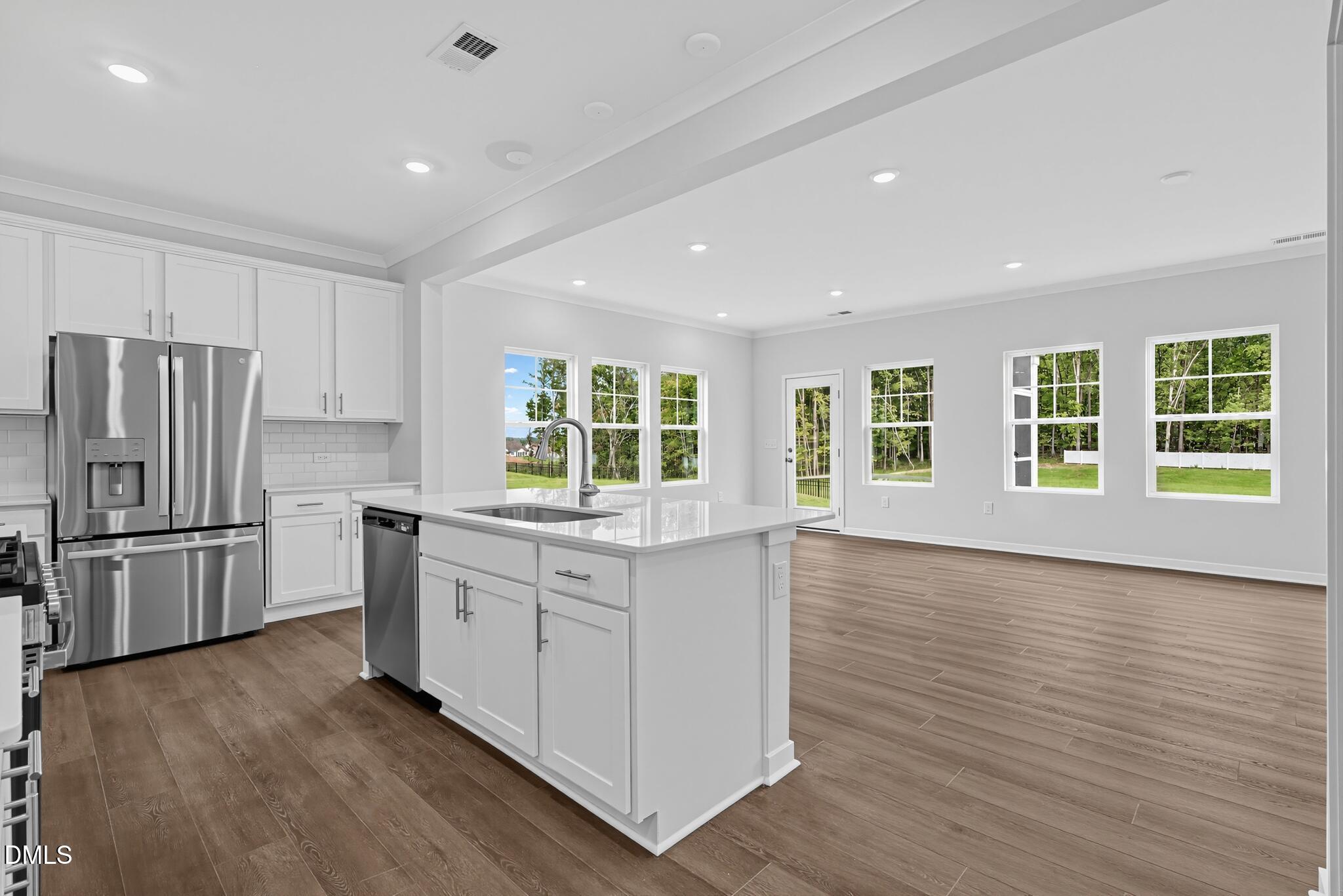 350 Park Slope Way Property Photo 19