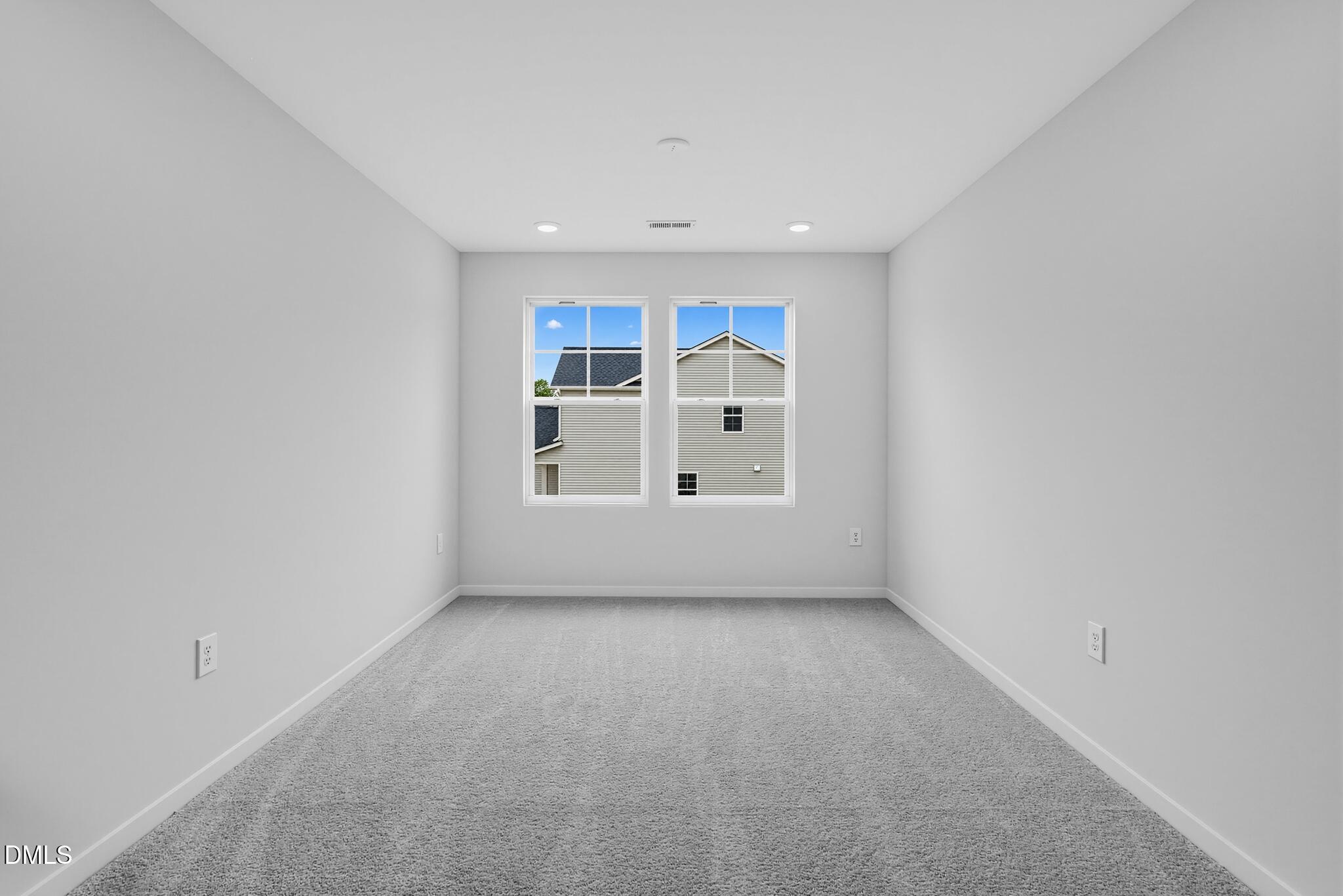 350 Park Slope Way Property Photo 23