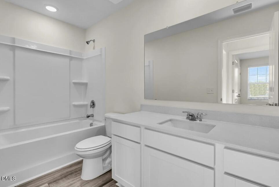 1677 Solace Way Property Photo 3