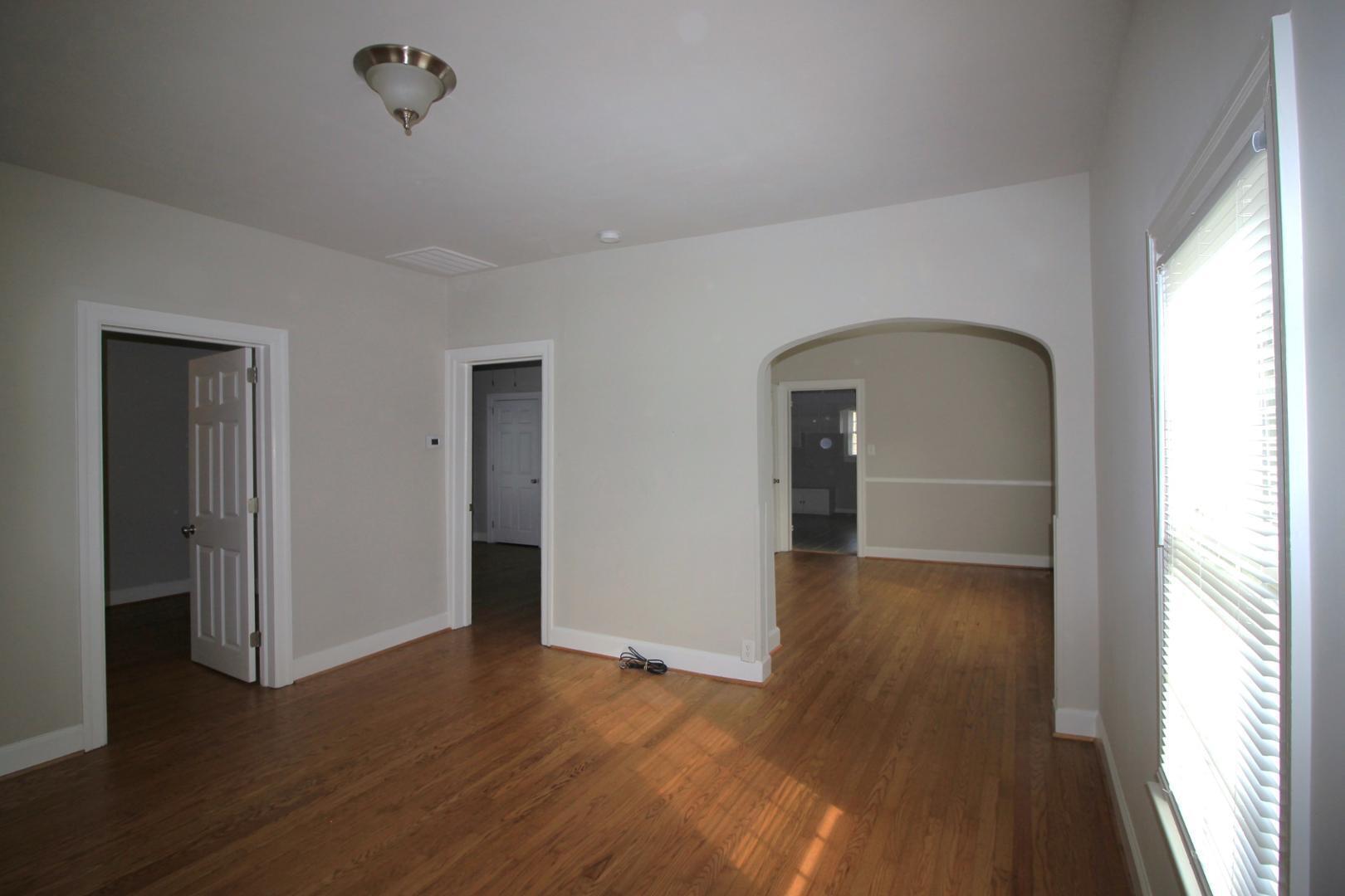 212 N Main Street Property Photo 5