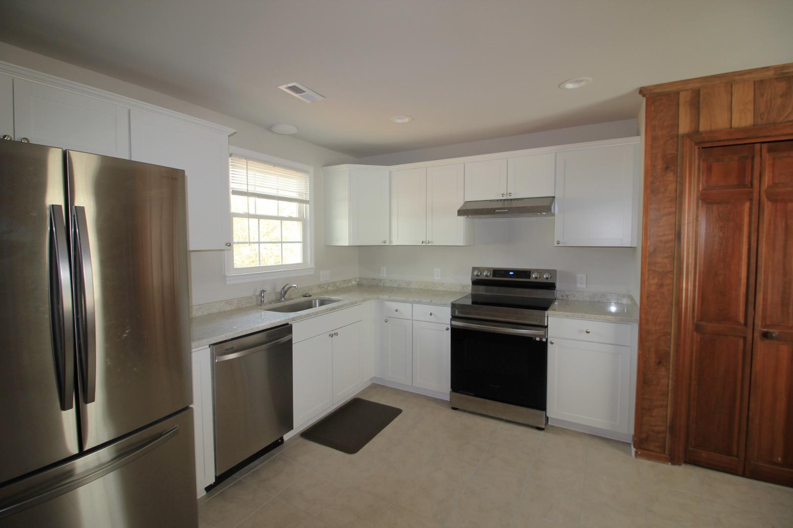 212 N Main Street Property Photo 8