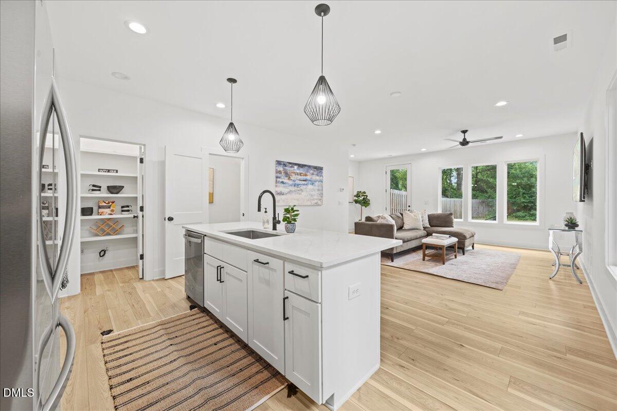 829 Cumberland Street Property Photo 1