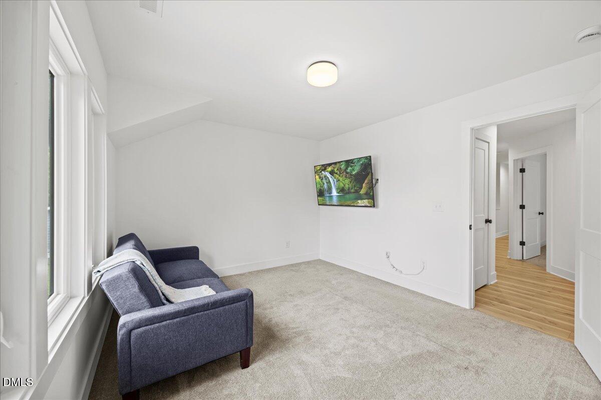 829 Cumberland Street Property Photo 24