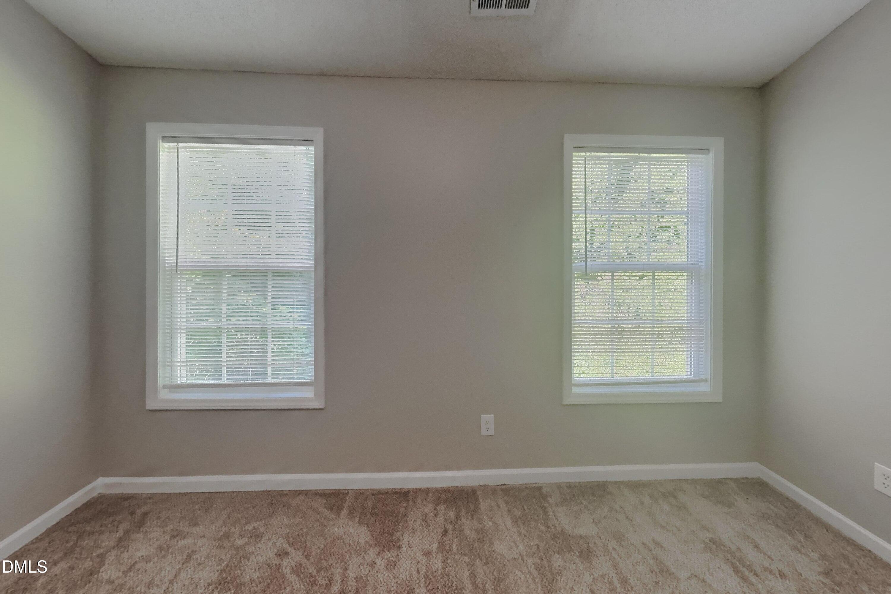 4812 Silverdene Street Property Photo 6