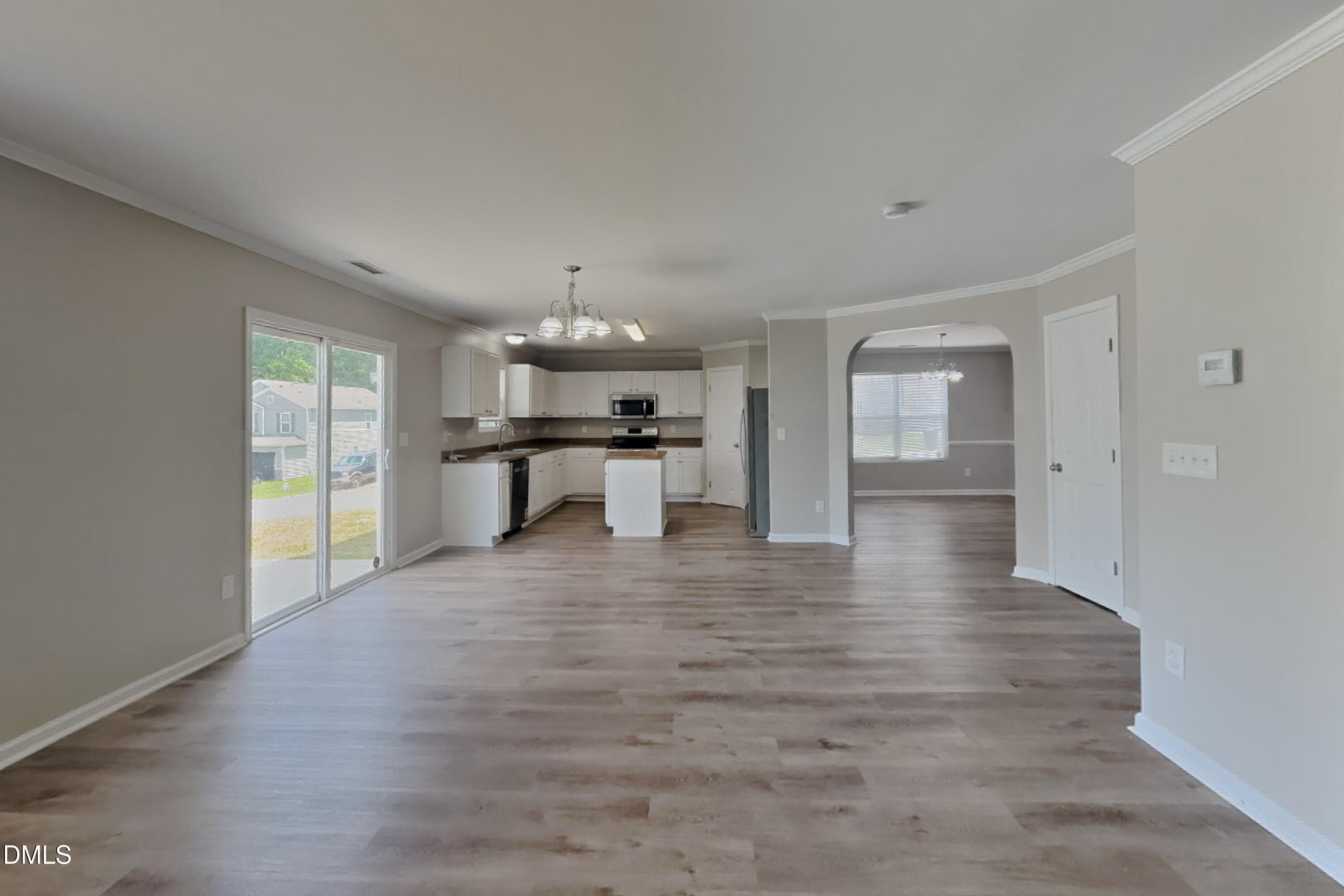 6867 Horseback Lane Property Photo 5