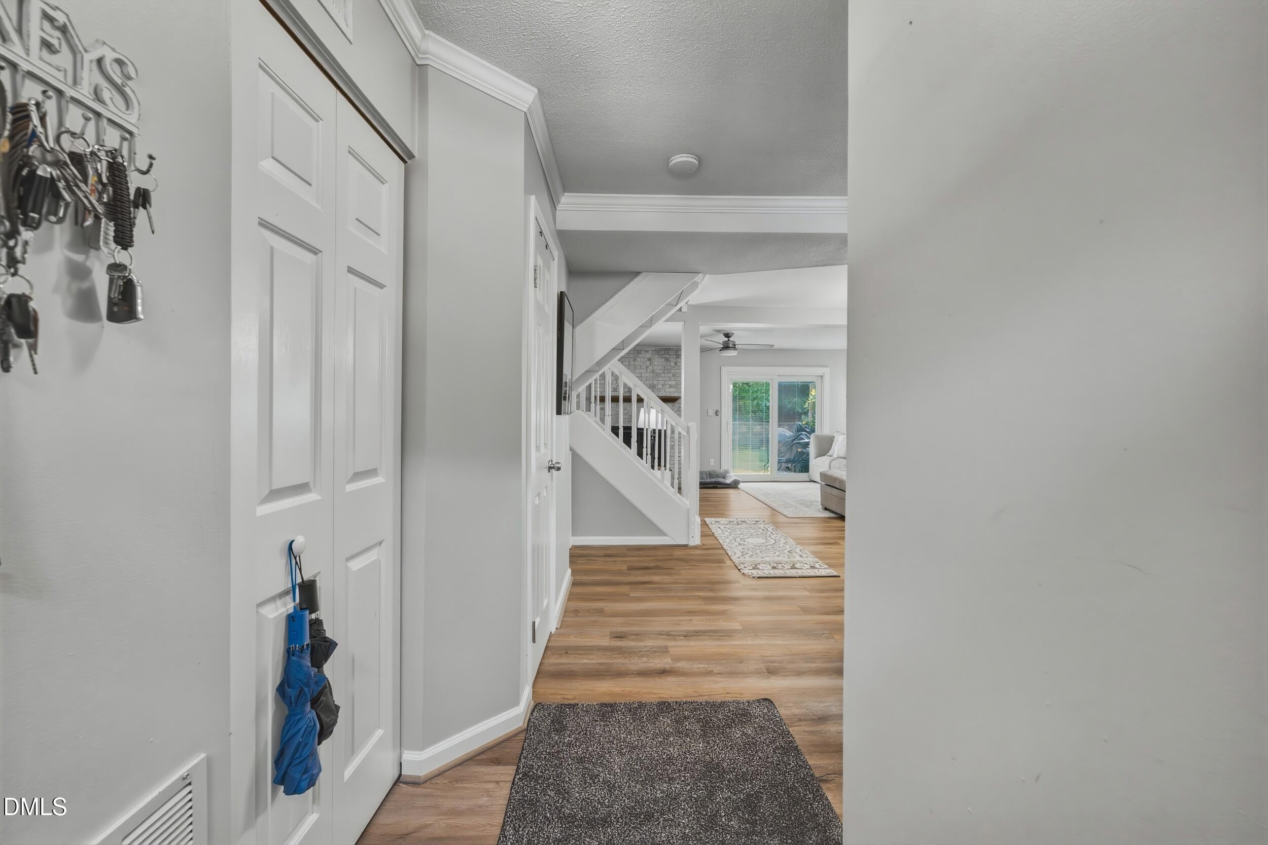 109 Luxon Place Property Photo 4