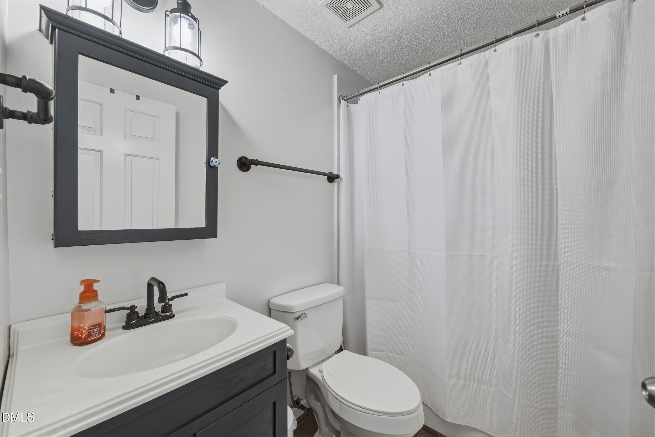 109 Luxon Place Property Photo 17