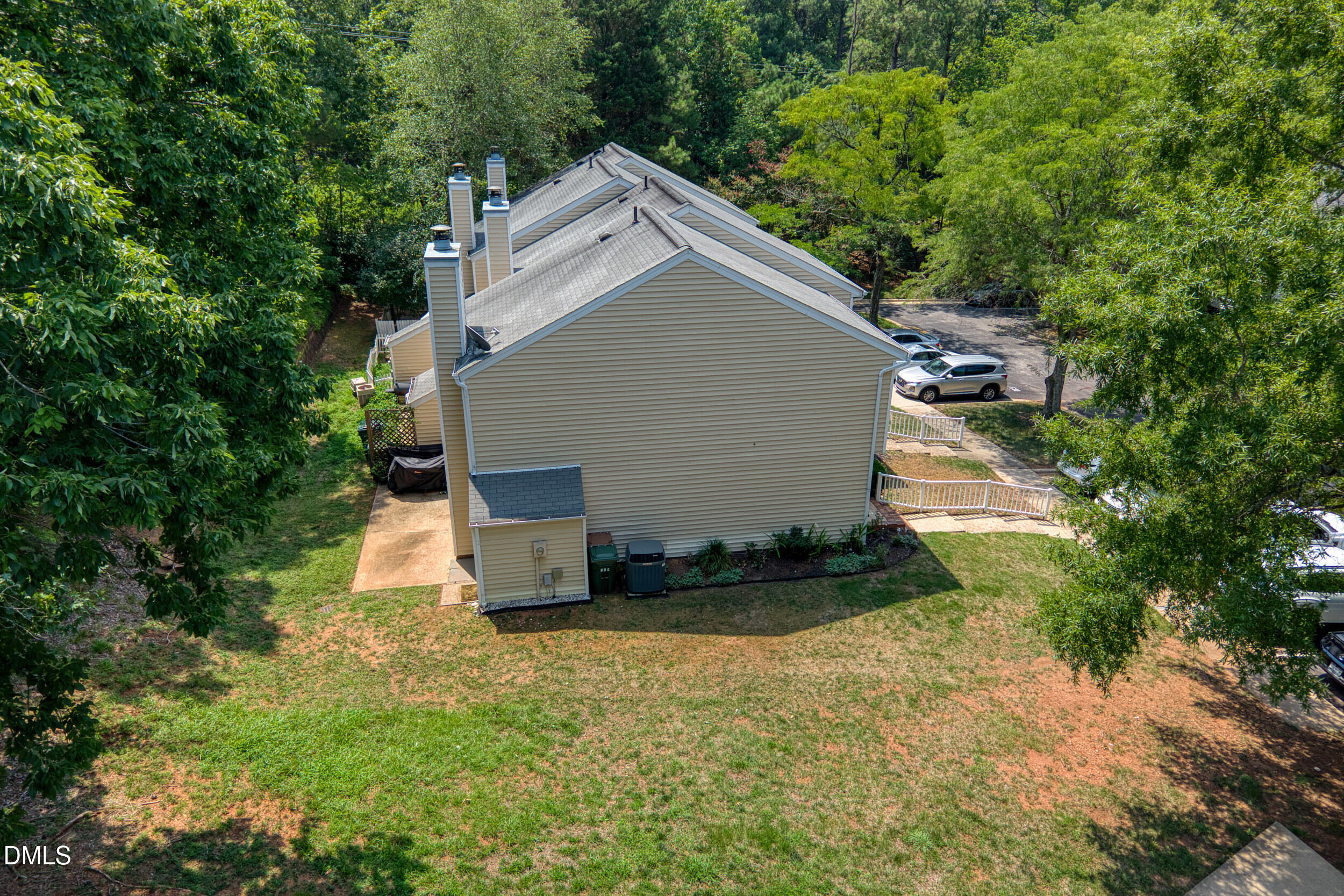109 Luxon Place Property Photo 29