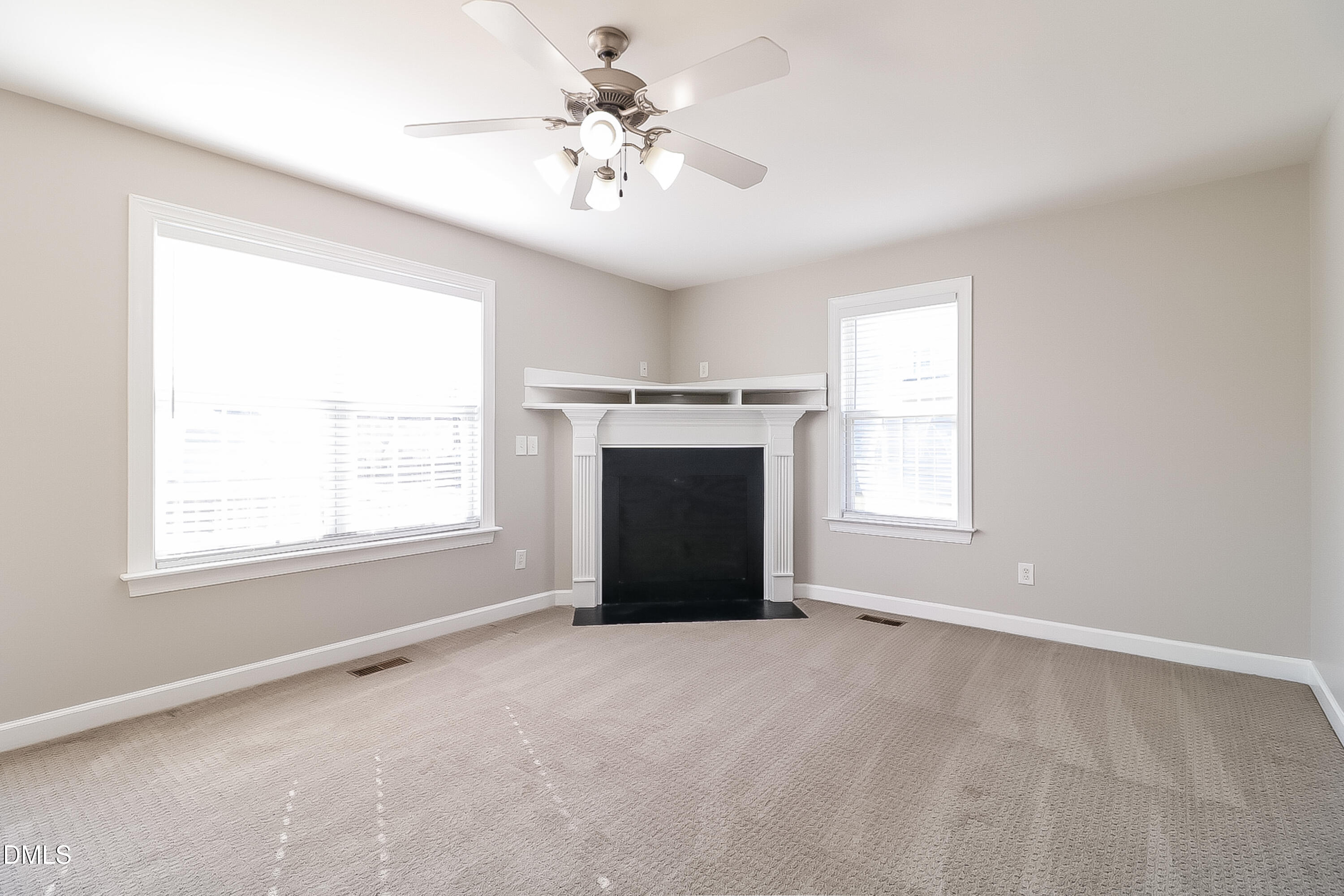 11 Glen Ridge Court Property Photo 4