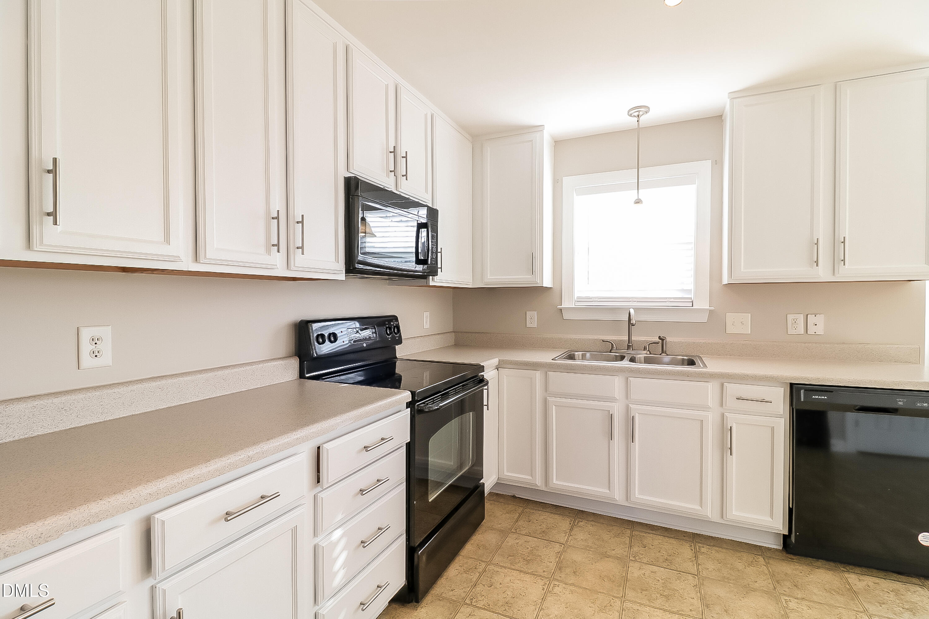 11 Glen Ridge Court Property Photo 8