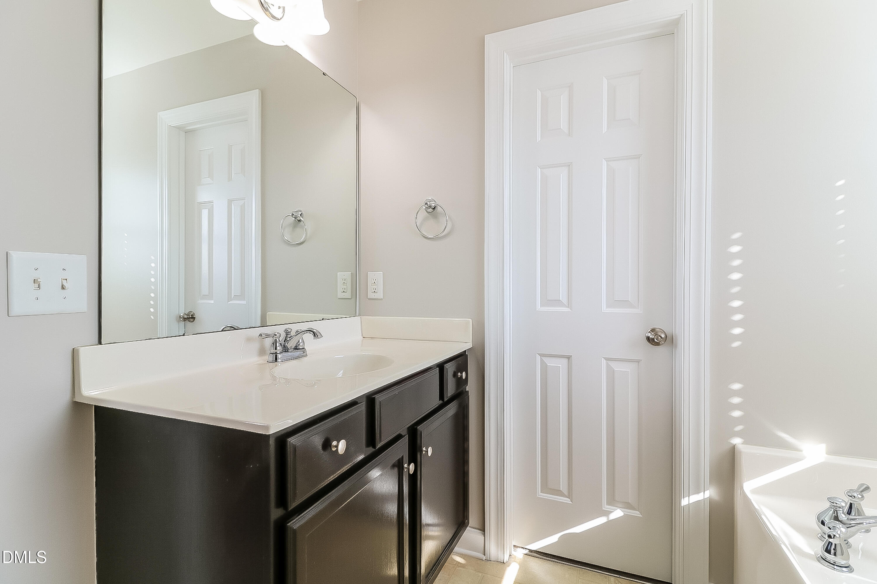 11 Glen Ridge Court Property Photo 13