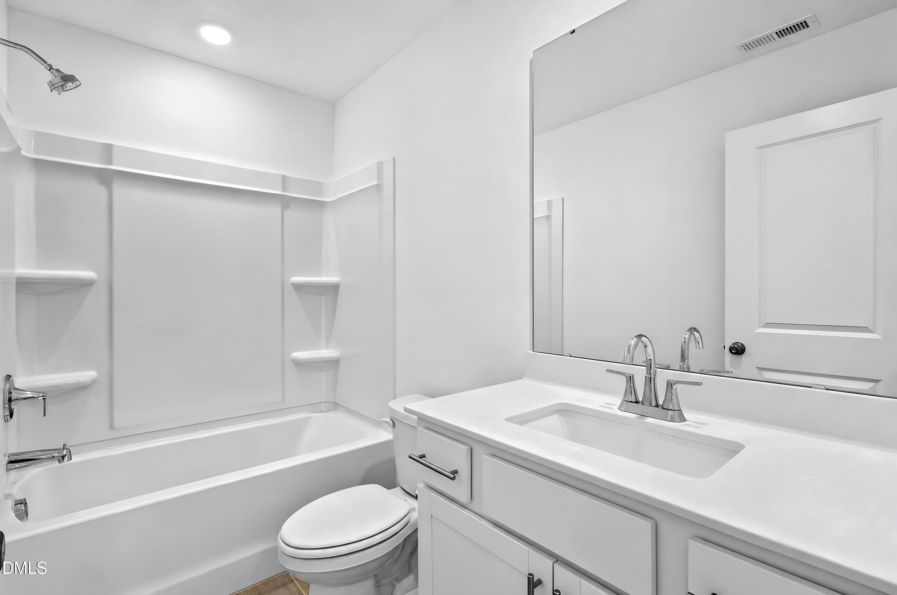 279 Beachcomber Drive Property Photo 13