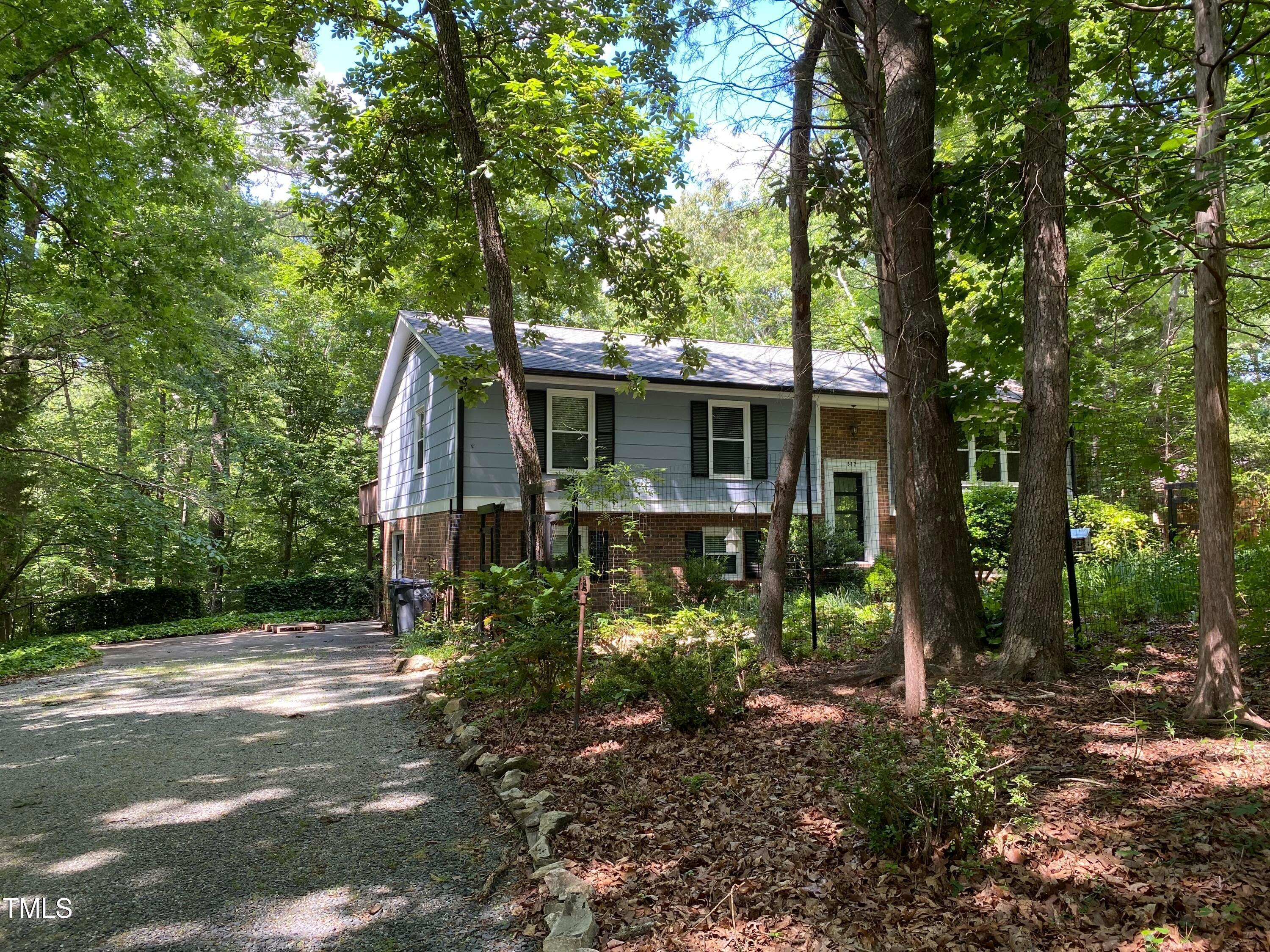 512 November Drive Property Photo 2