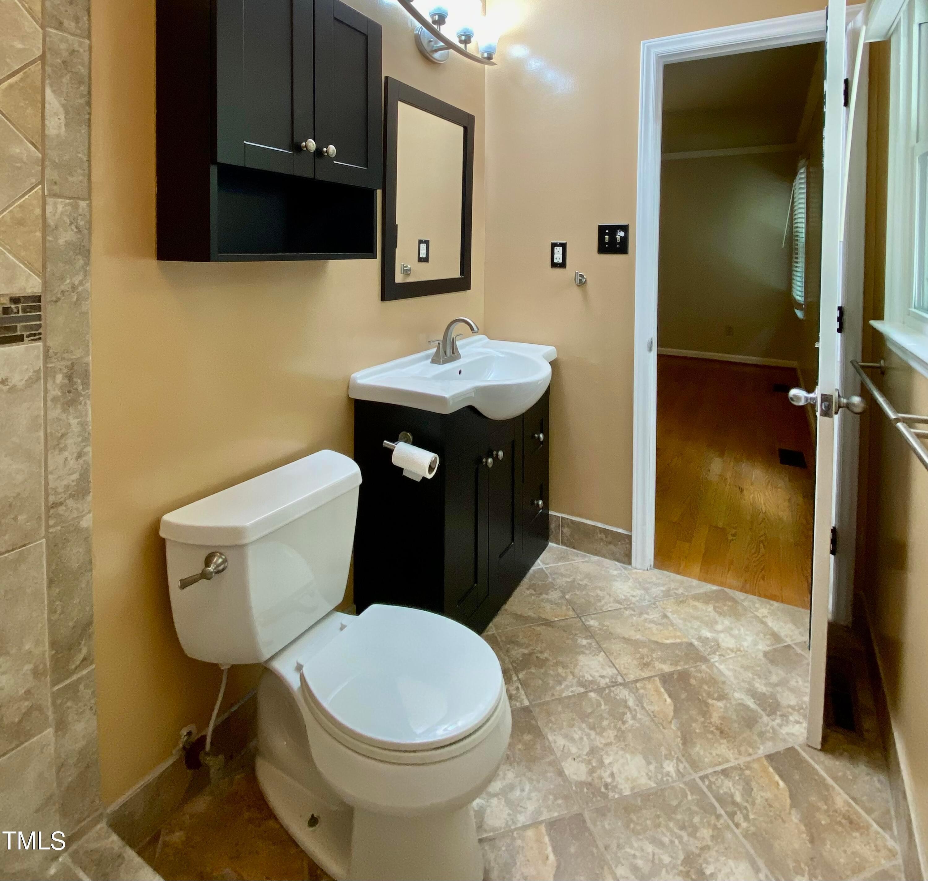 512 November Drive Property Photo 24