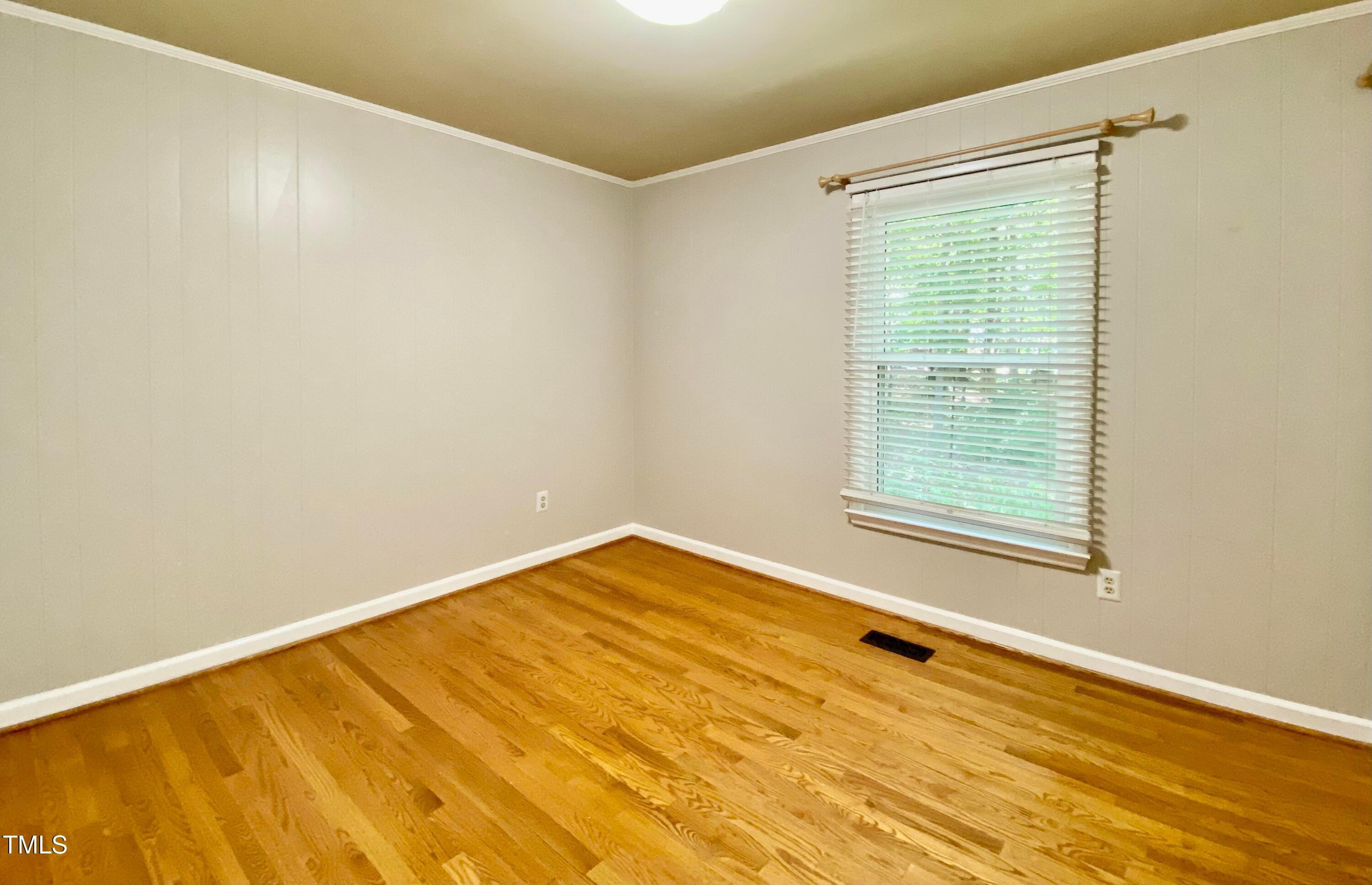 512 November Drive Property Photo 25