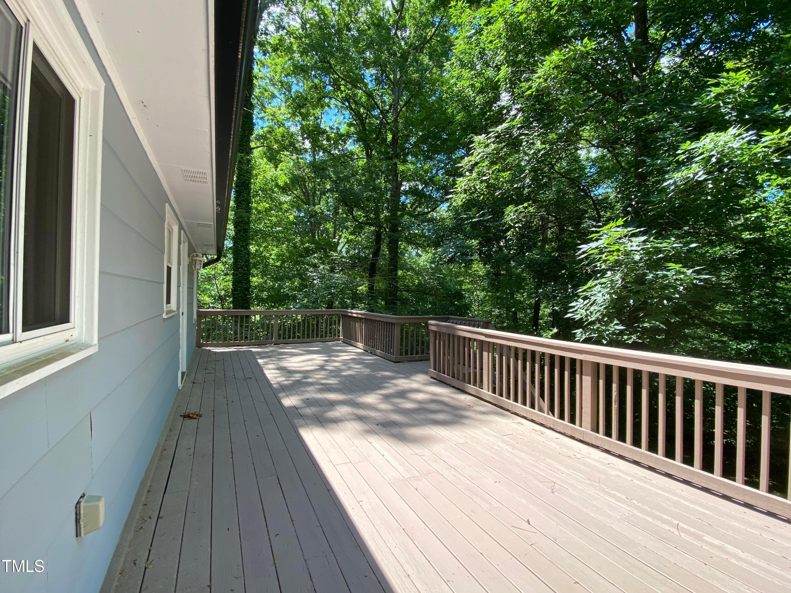 512 November Drive Property Photo 44