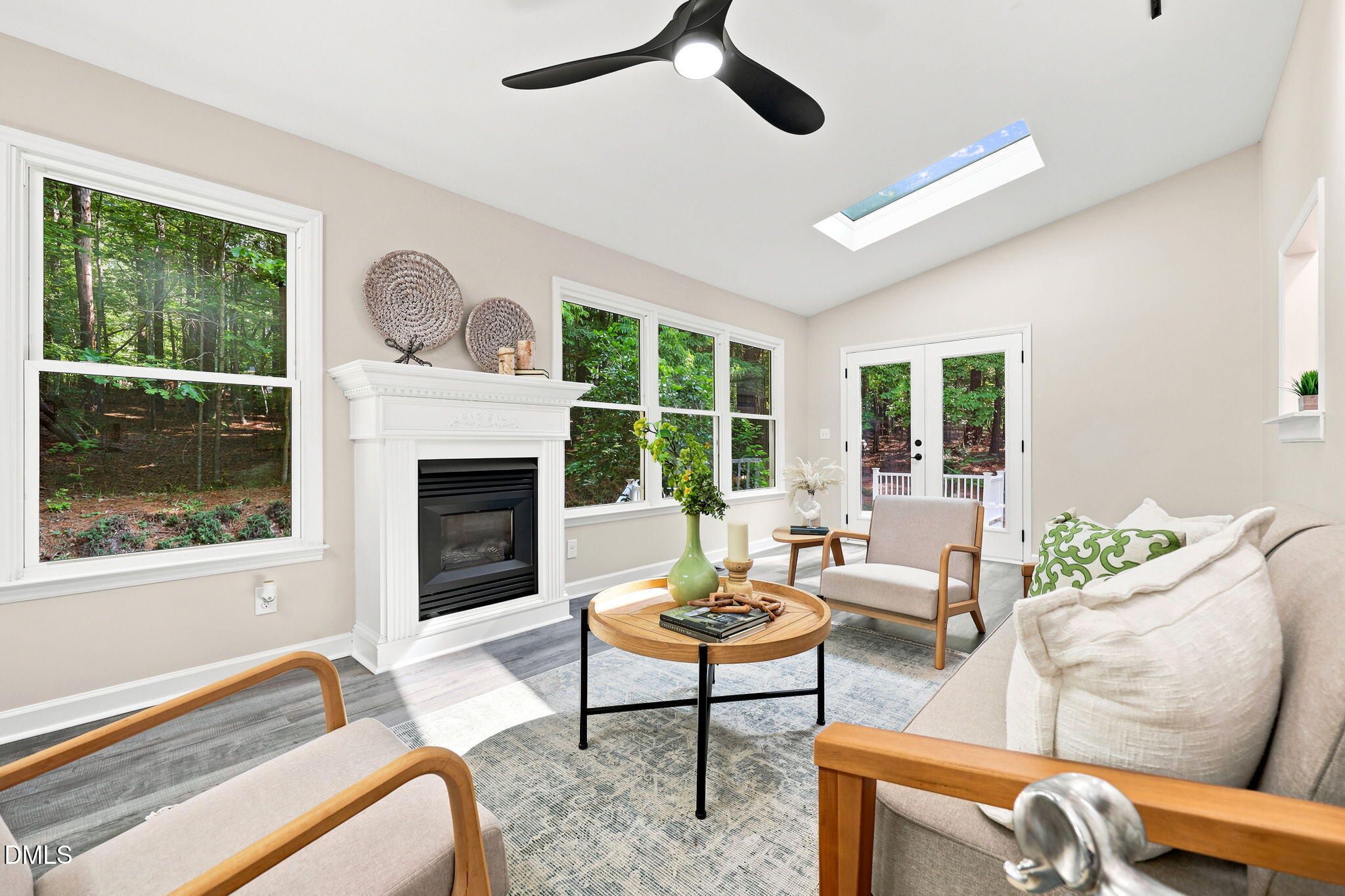 6329 Deerview Drive Property Photo 15