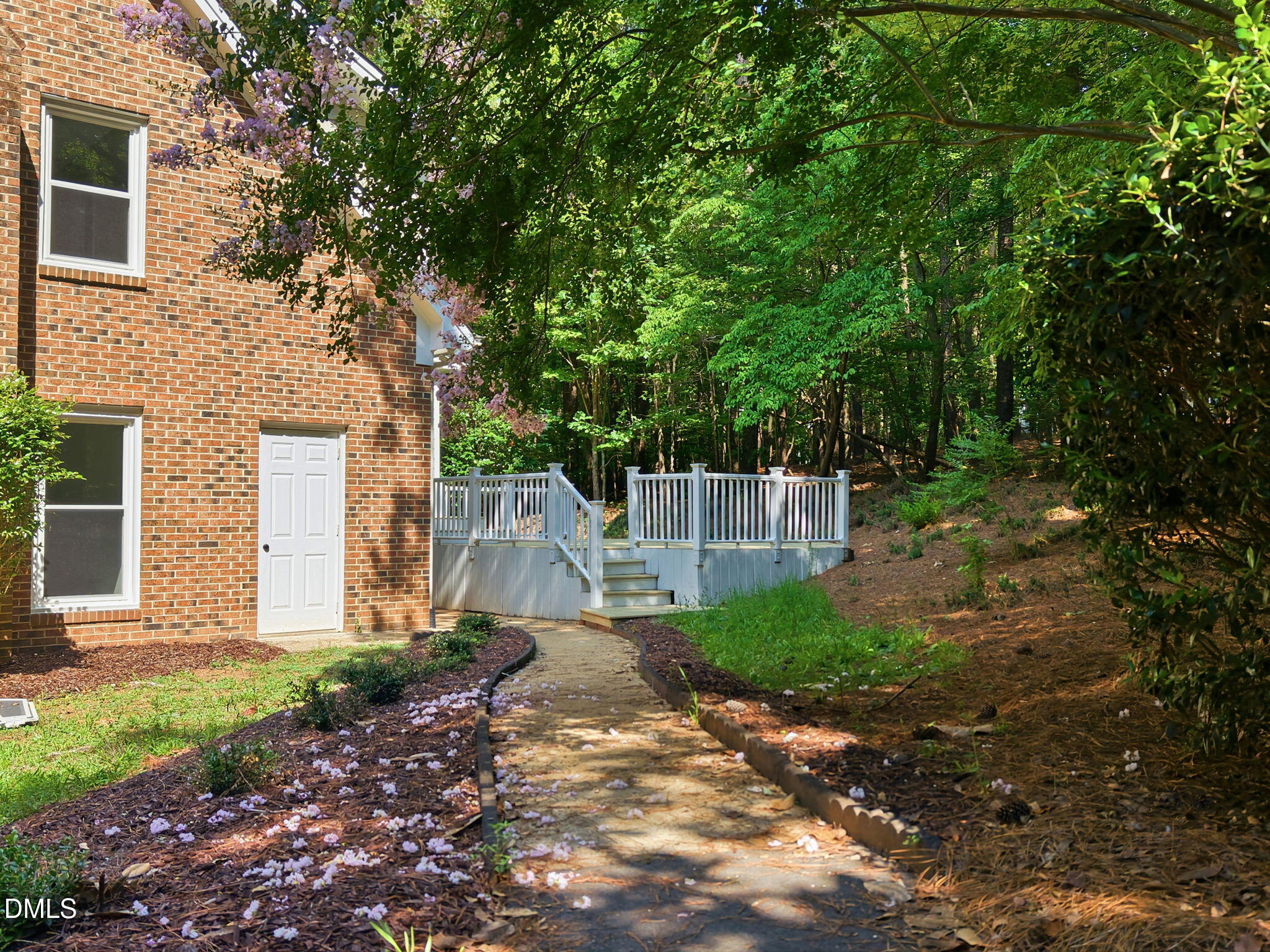 6329 Deerview Drive Property Photo 31