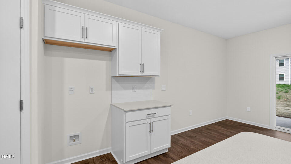 433 Conifer Street Property Photo 7