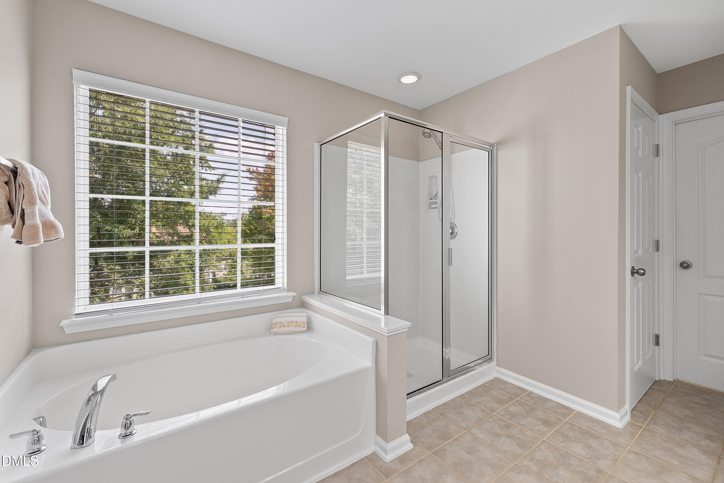 3302 Colorcott Street Property Photo 28