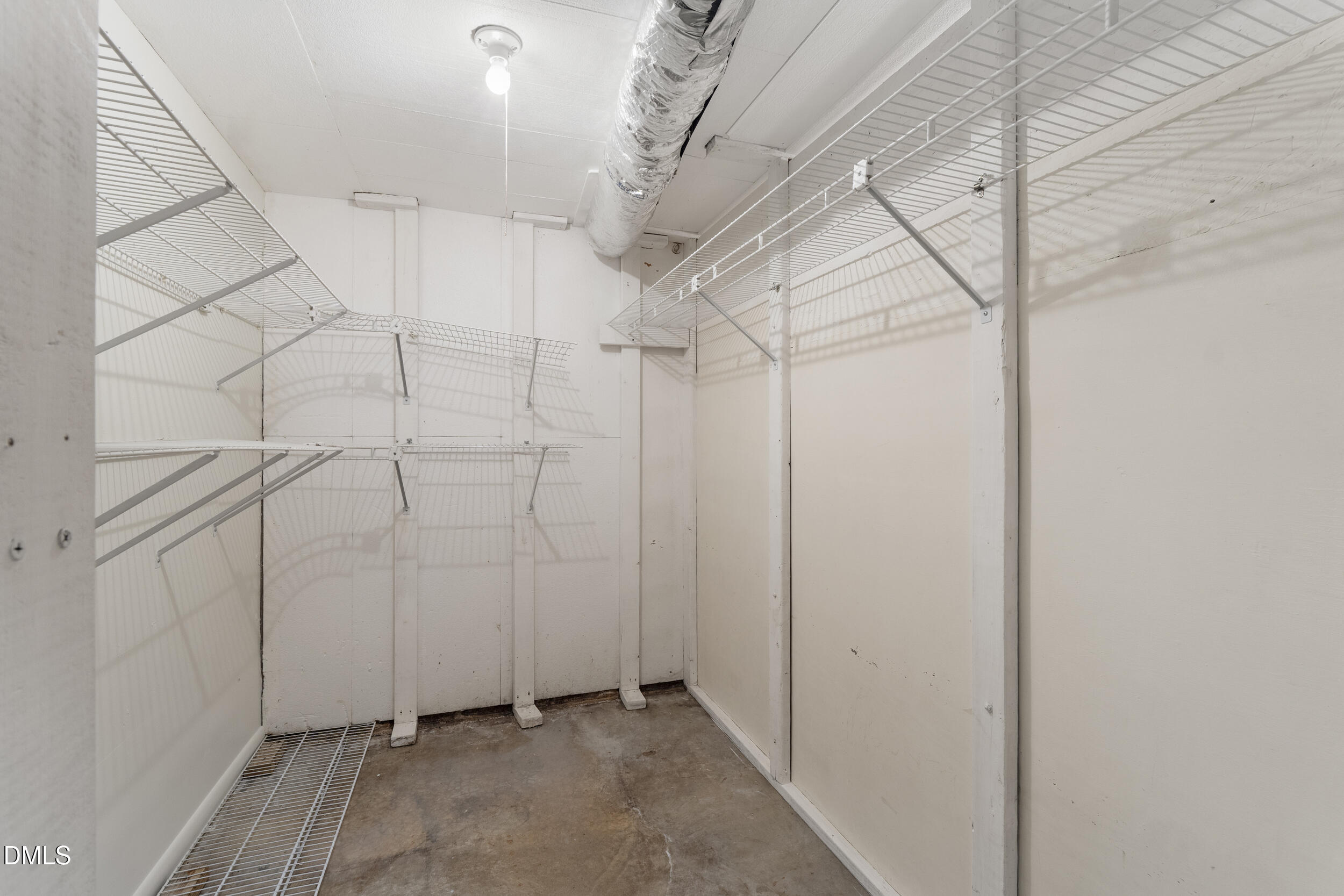 603 Duke Street Property Photo 33