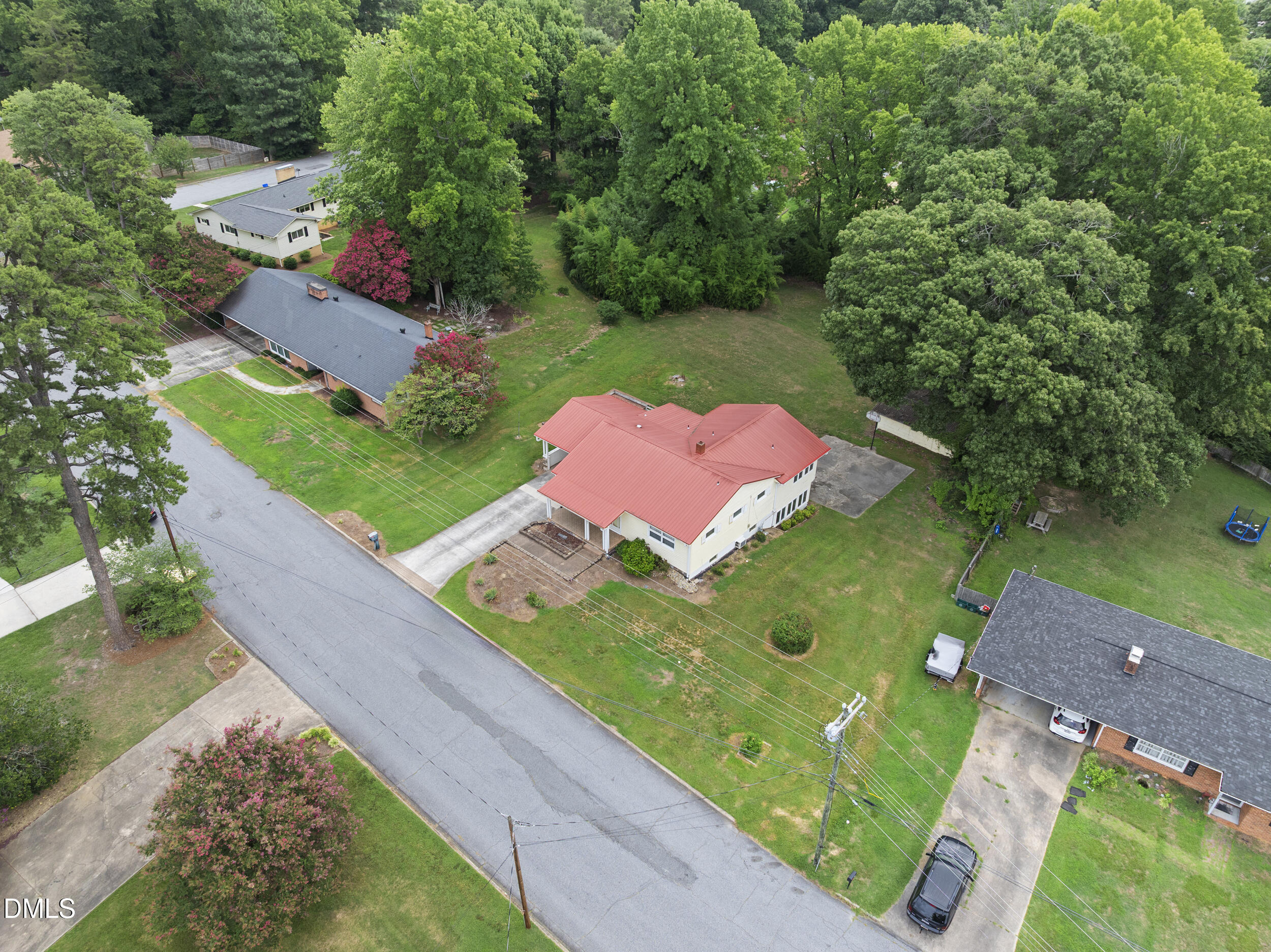 603 Duke Street Property Photo 37