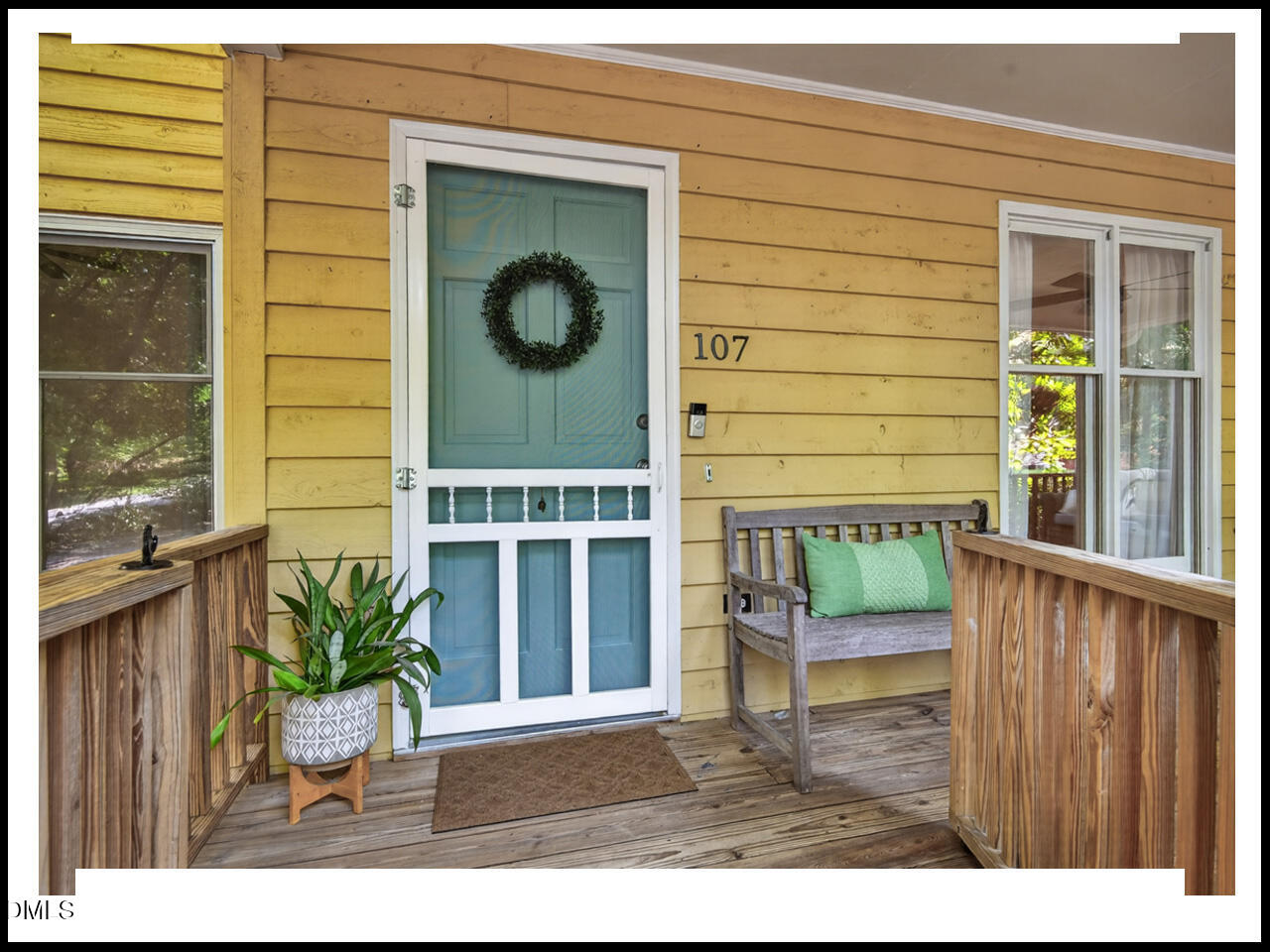 107 Alba Lane Property Photo 3