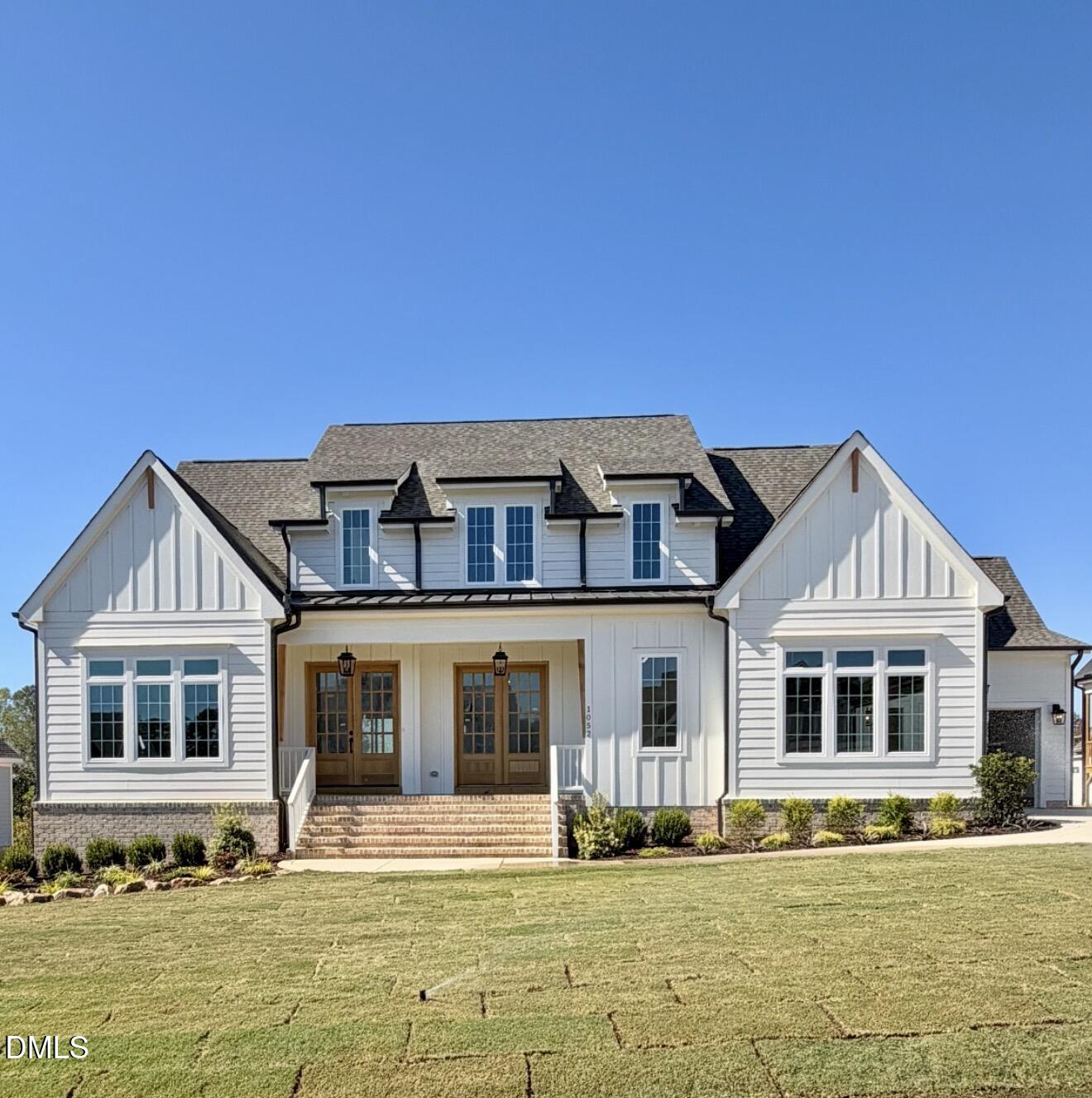 1052 Azalea Garden Circle Property Photo 1
