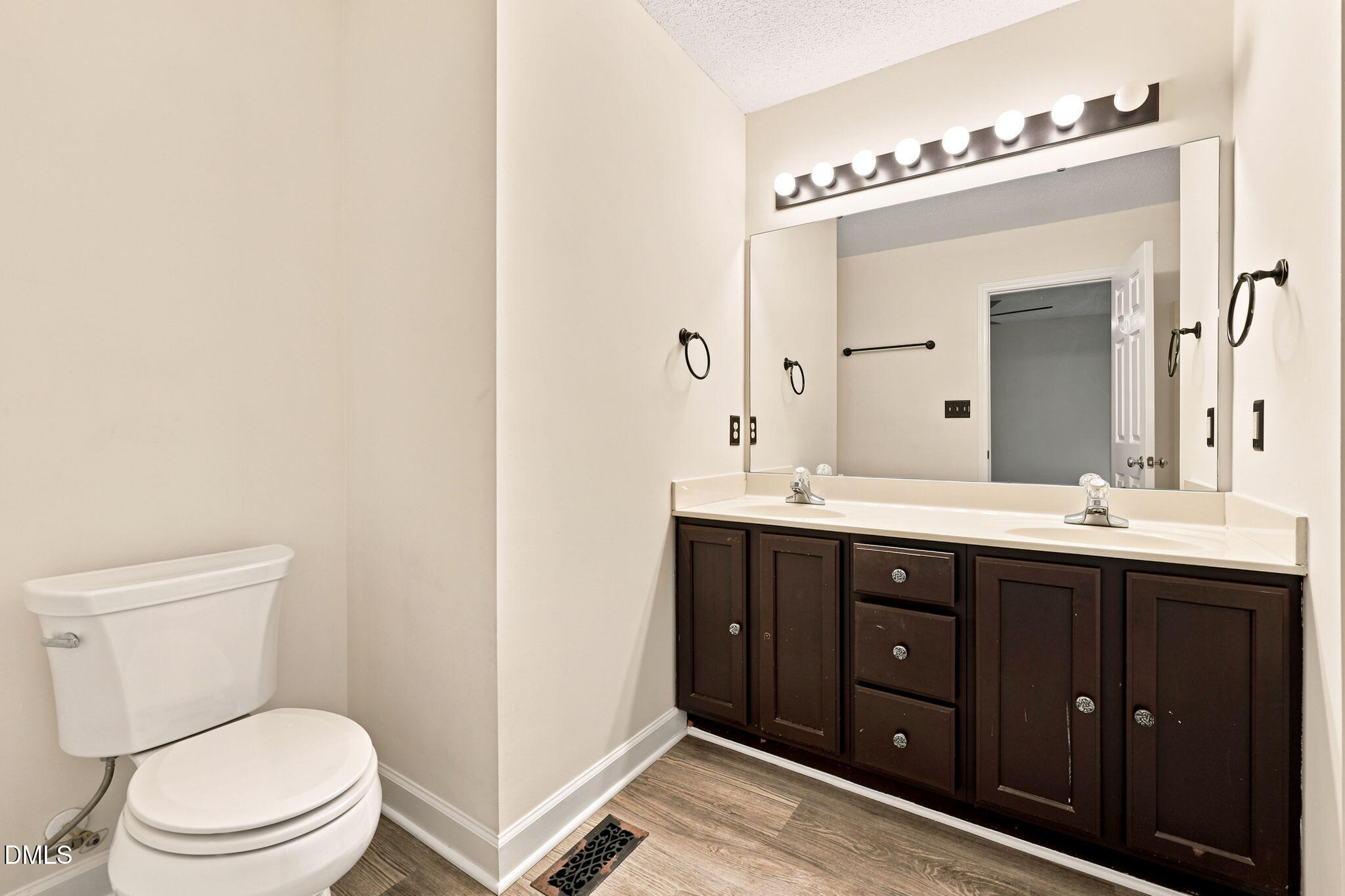 6217 Daybreak Drive Property Photo 28