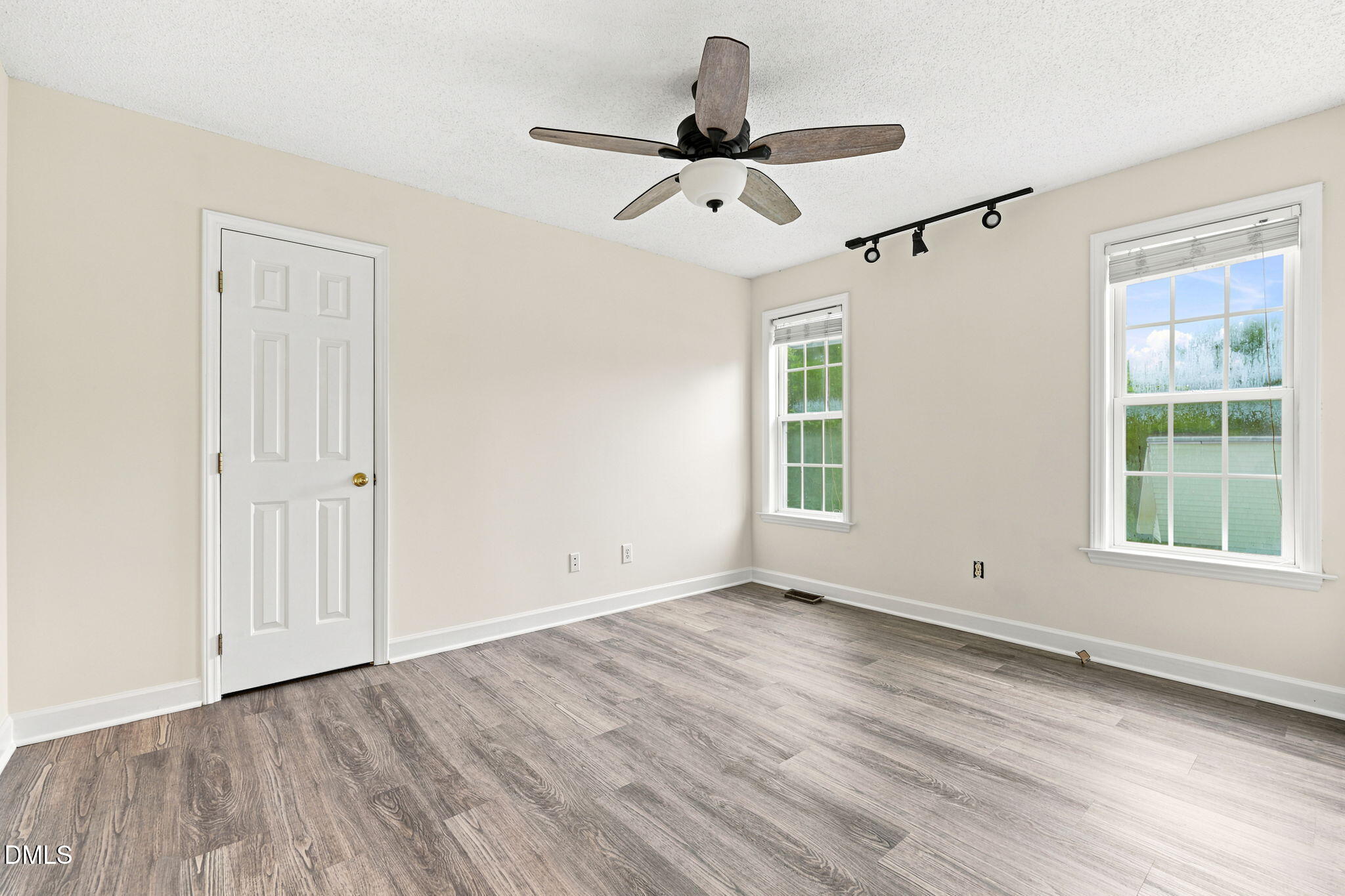 6217 Daybreak Drive Property Photo 39
